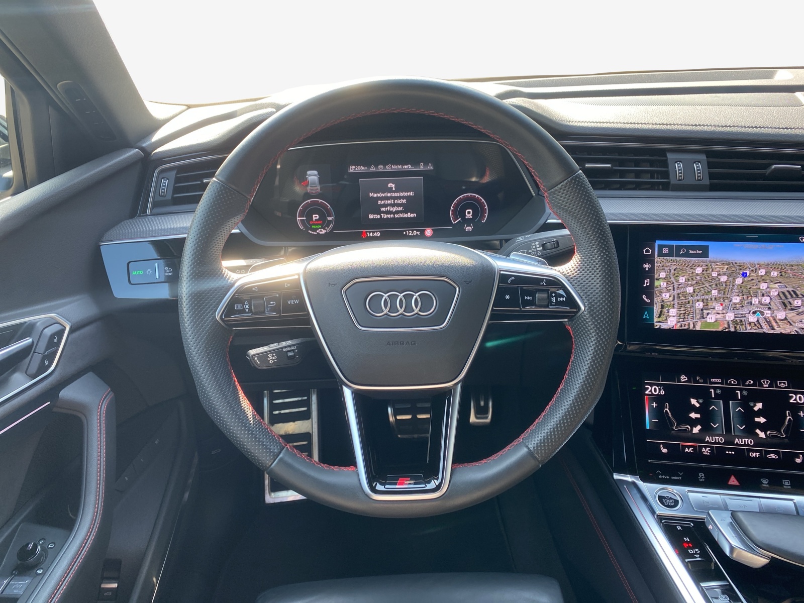 AUDI Q8 Sportback 55 e-tron Black Edition quattro-image-9