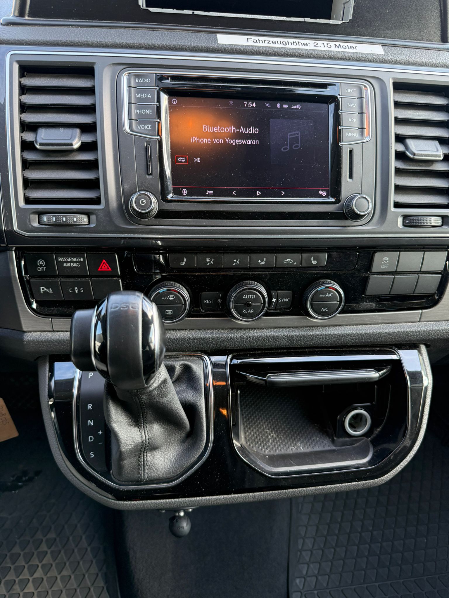 VW T6 Multivan 2.0 Bi-TDI Comfortline 4Motion DSG-image-8