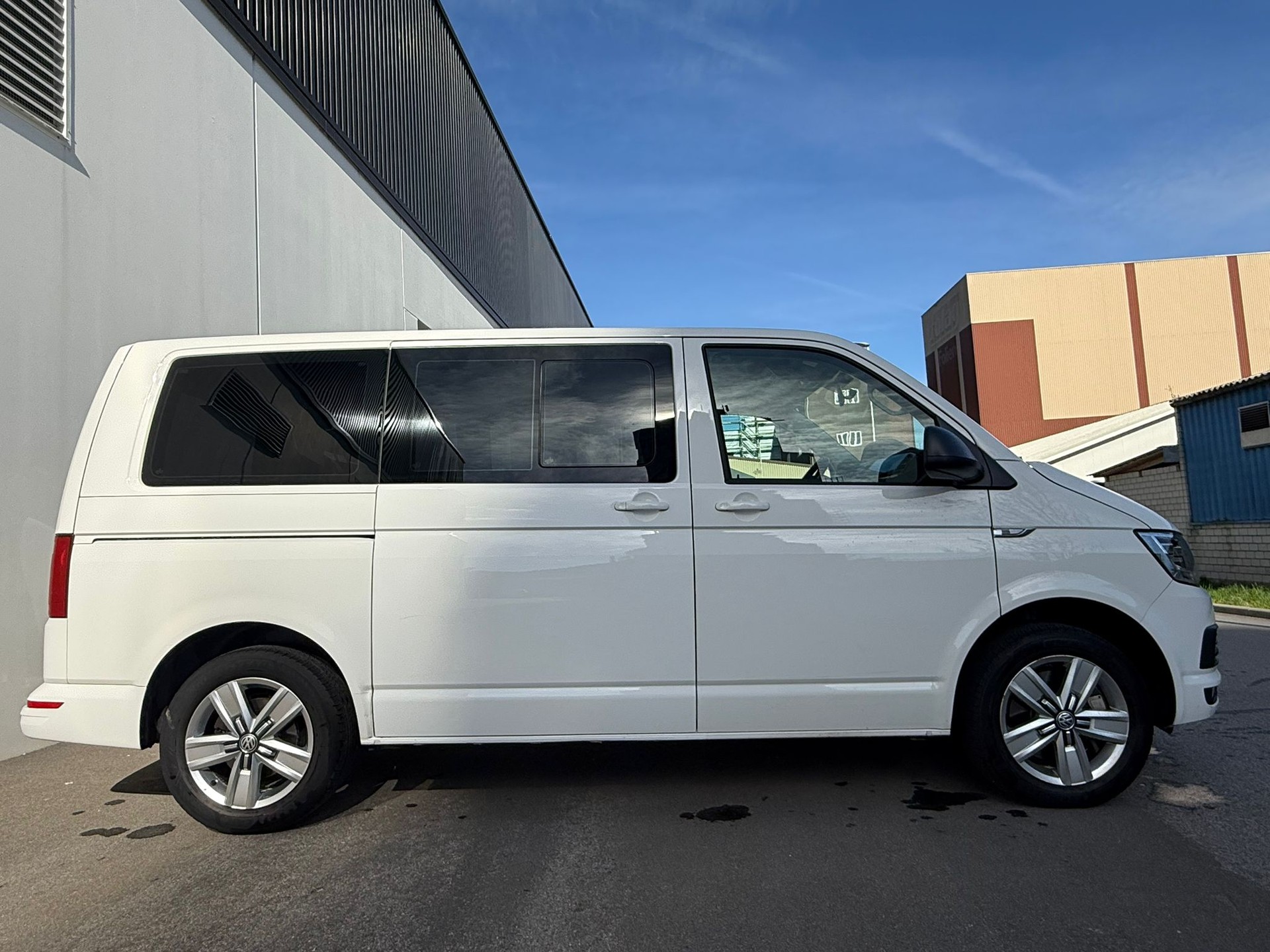 VW T6 Multivan 2.0 Bi-TDI Comfortline 4Motion DSG-image-4