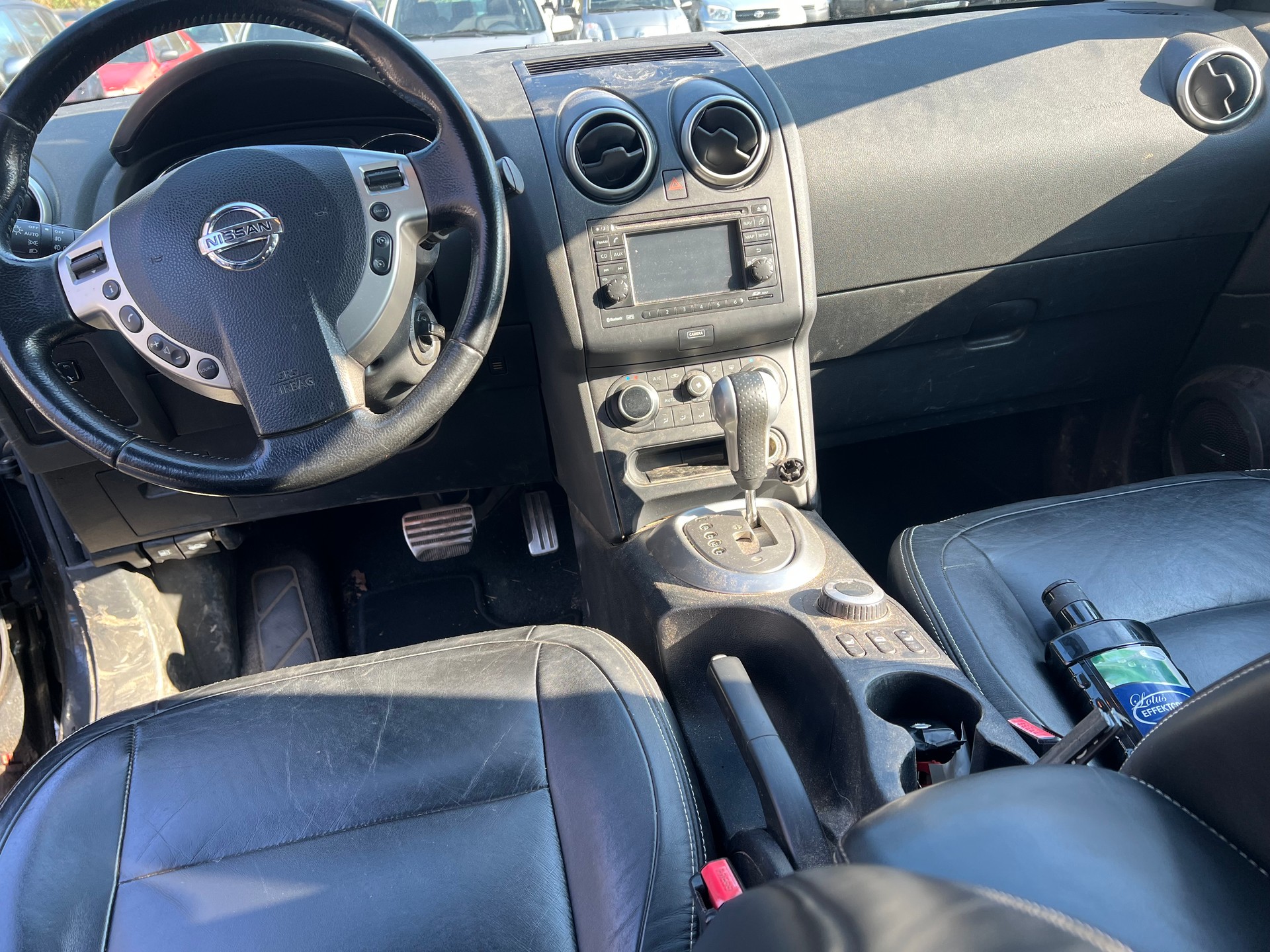 NISSAN Qashqai +2 2.0 dCi 4WD tekna Automatic-image-6