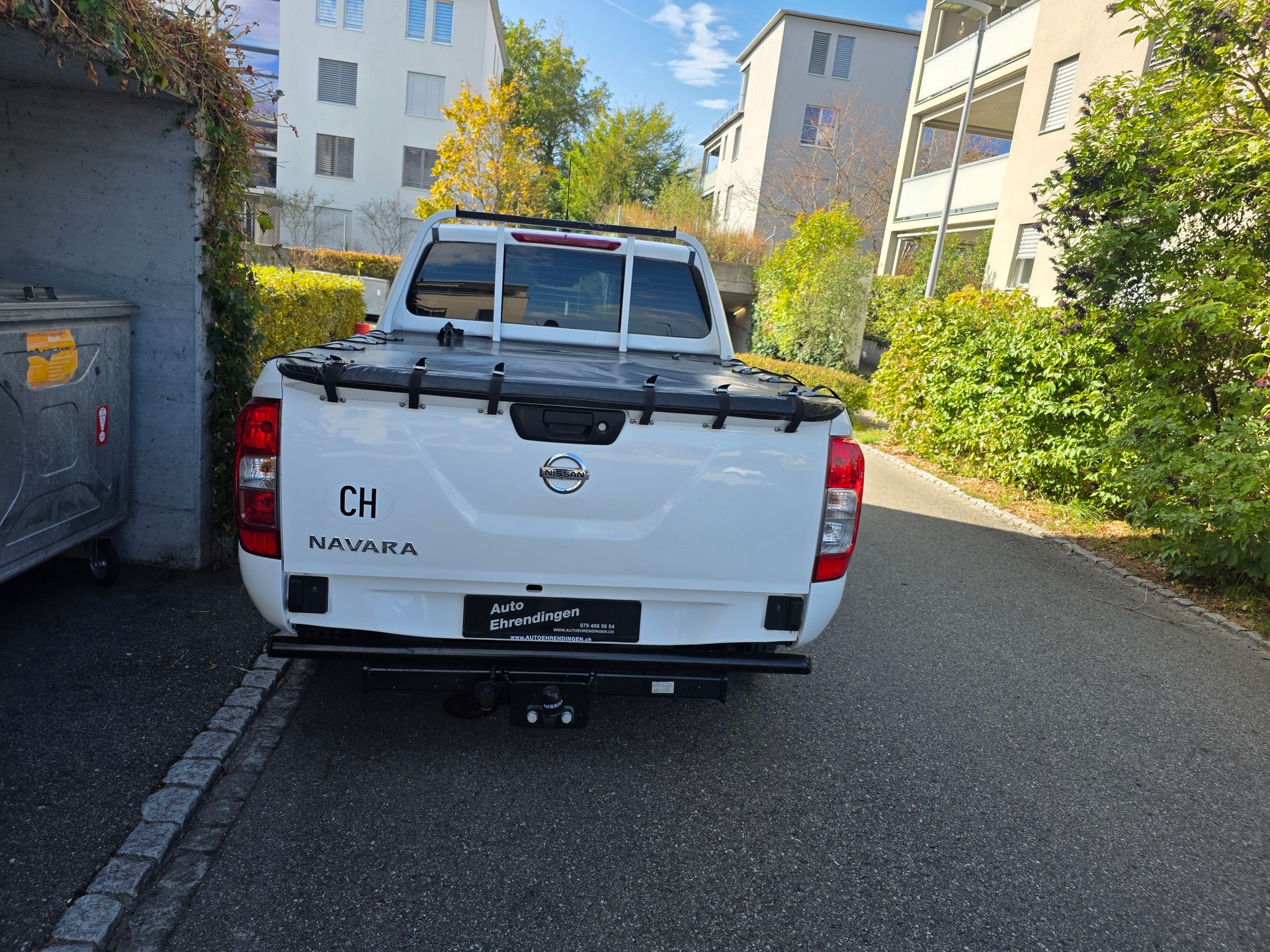 NISSAN Navara Double Cab Visia 2.3 dCi 4WD-image-4