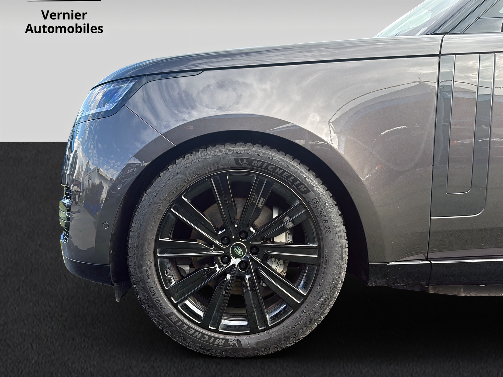 LAND ROVER Range Rover P460e Si6 PHEV HSE Automatic-image-6