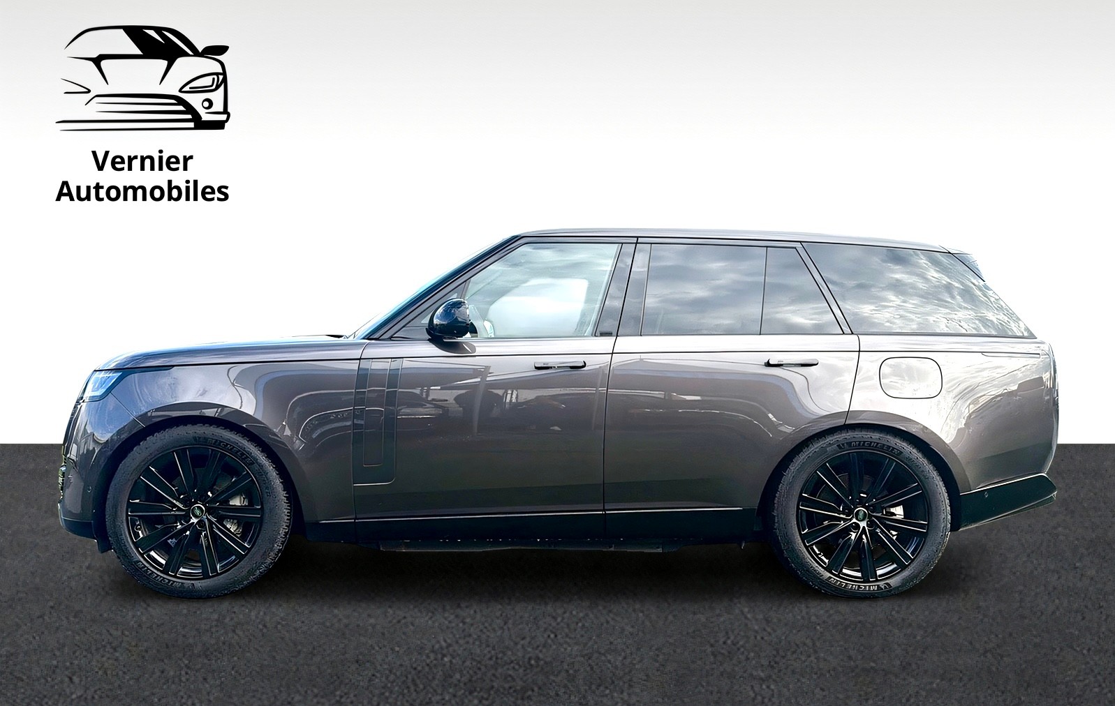LAND ROVER Range Rover P460e Si6 PHEV HSE Automatic-image-5