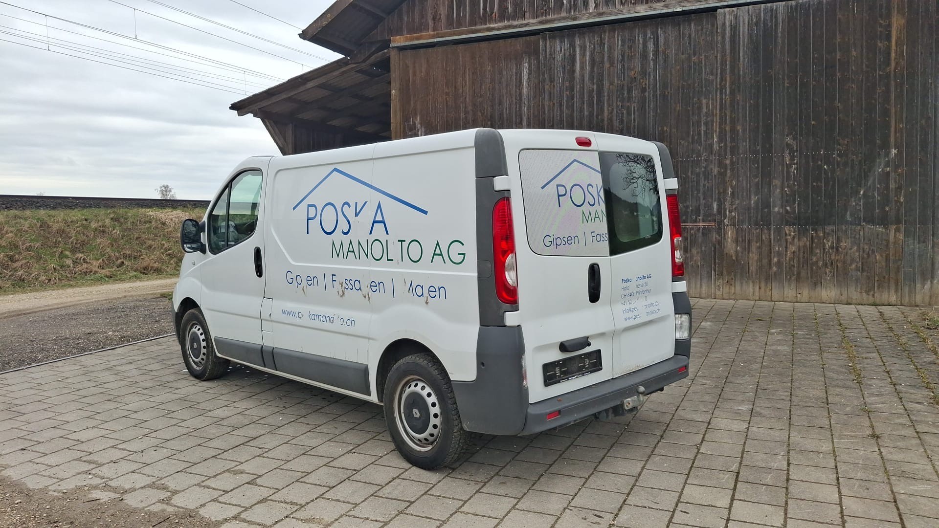 RENAULT Trafic 2.0 dCi 90 2.7t L1H1-image-2
