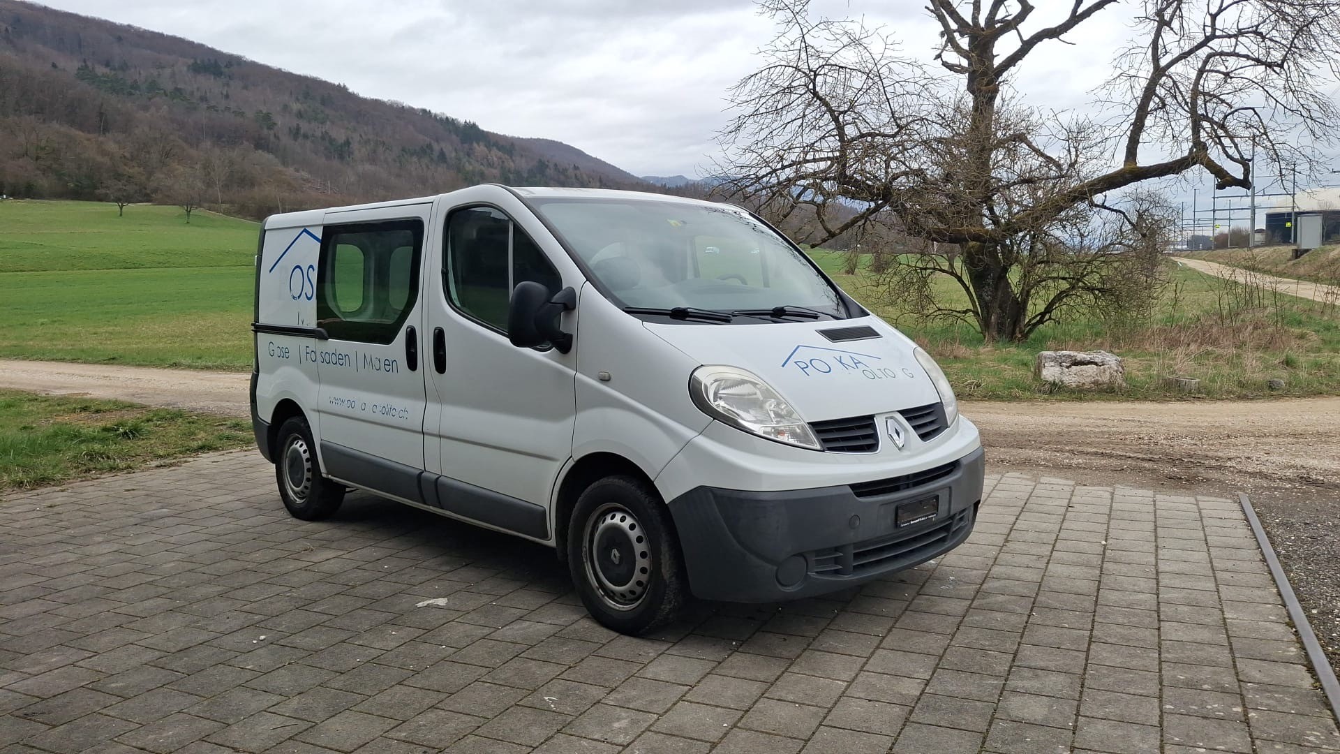 RENAULT Trafic 2.0 dCi 90 2.7t L1H1-image-4