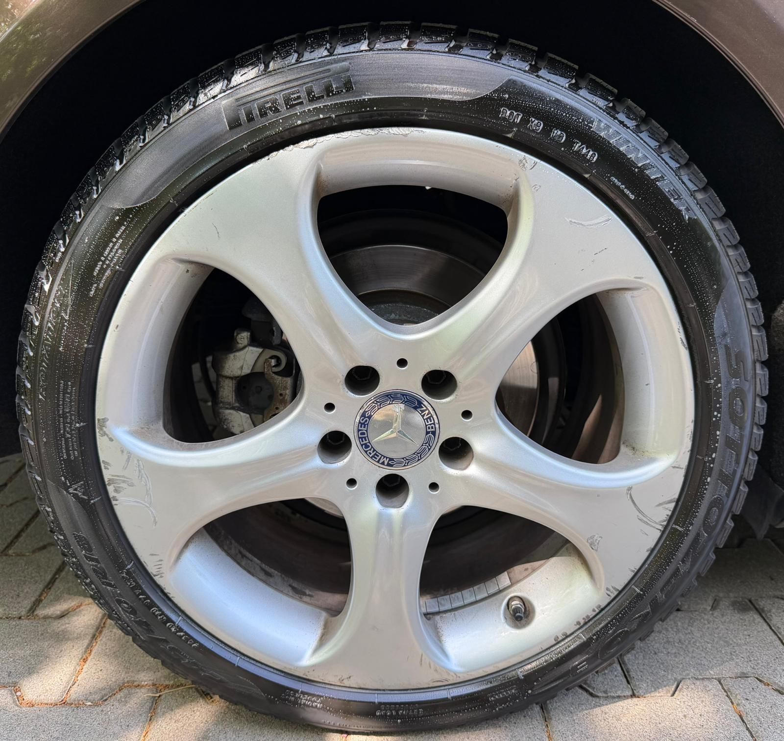 MERCEDES-BENZ E 200 BlueTEC Avantgarde 7G-Tronic-image-8