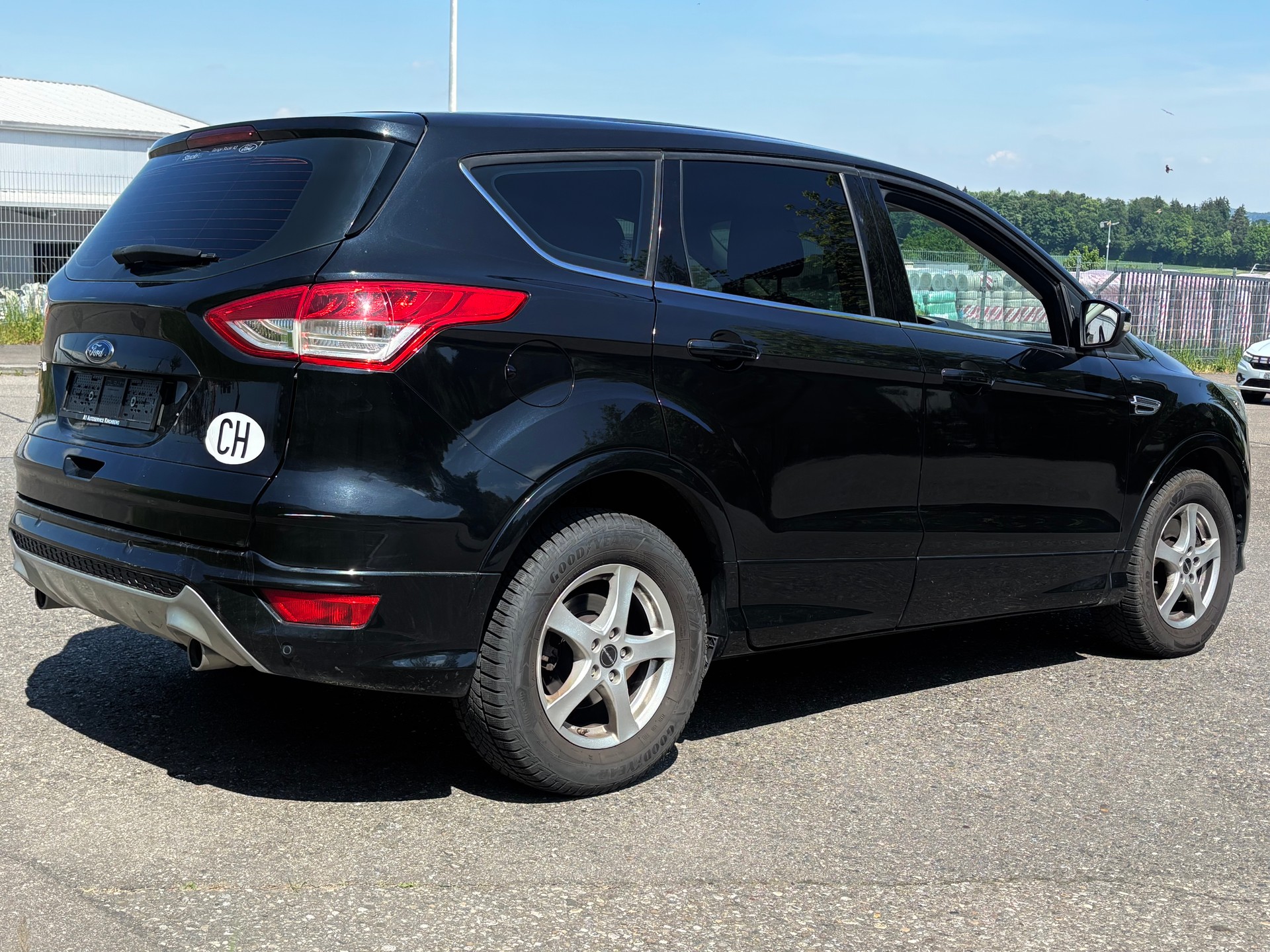 FORD Kuga 2.0 TDCi Titanium S 4WD-image-4