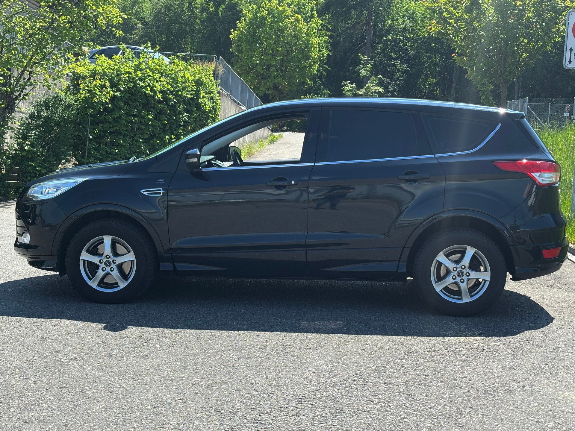 FORD Kuga 2.0 TDCi Titanium S 4WD-image-5