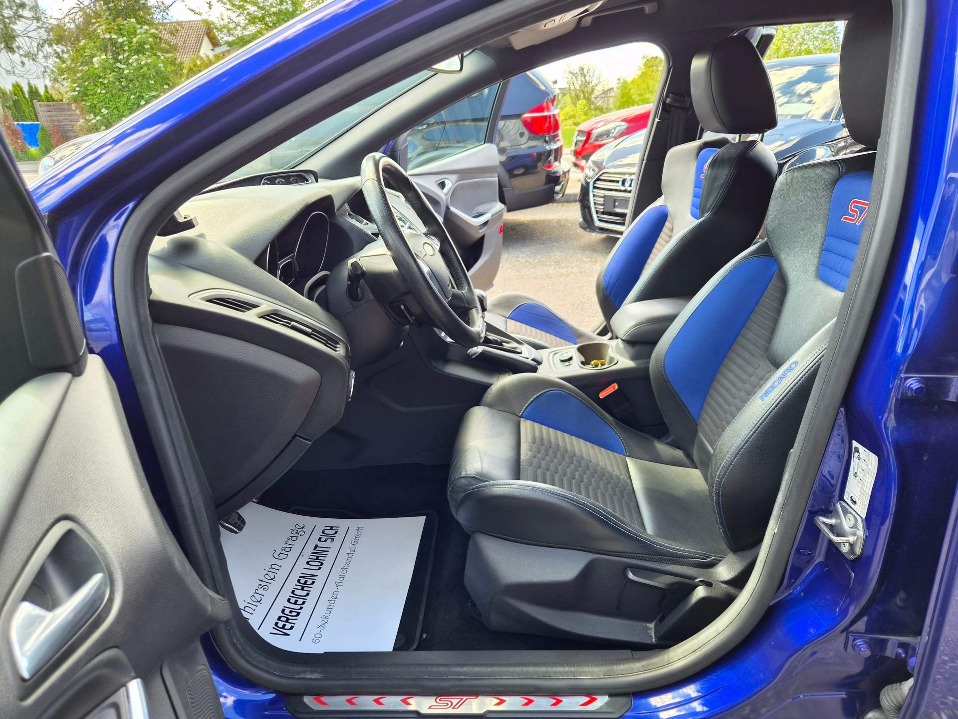 FORD Focus 2.0 SCTi ST-1-image-7