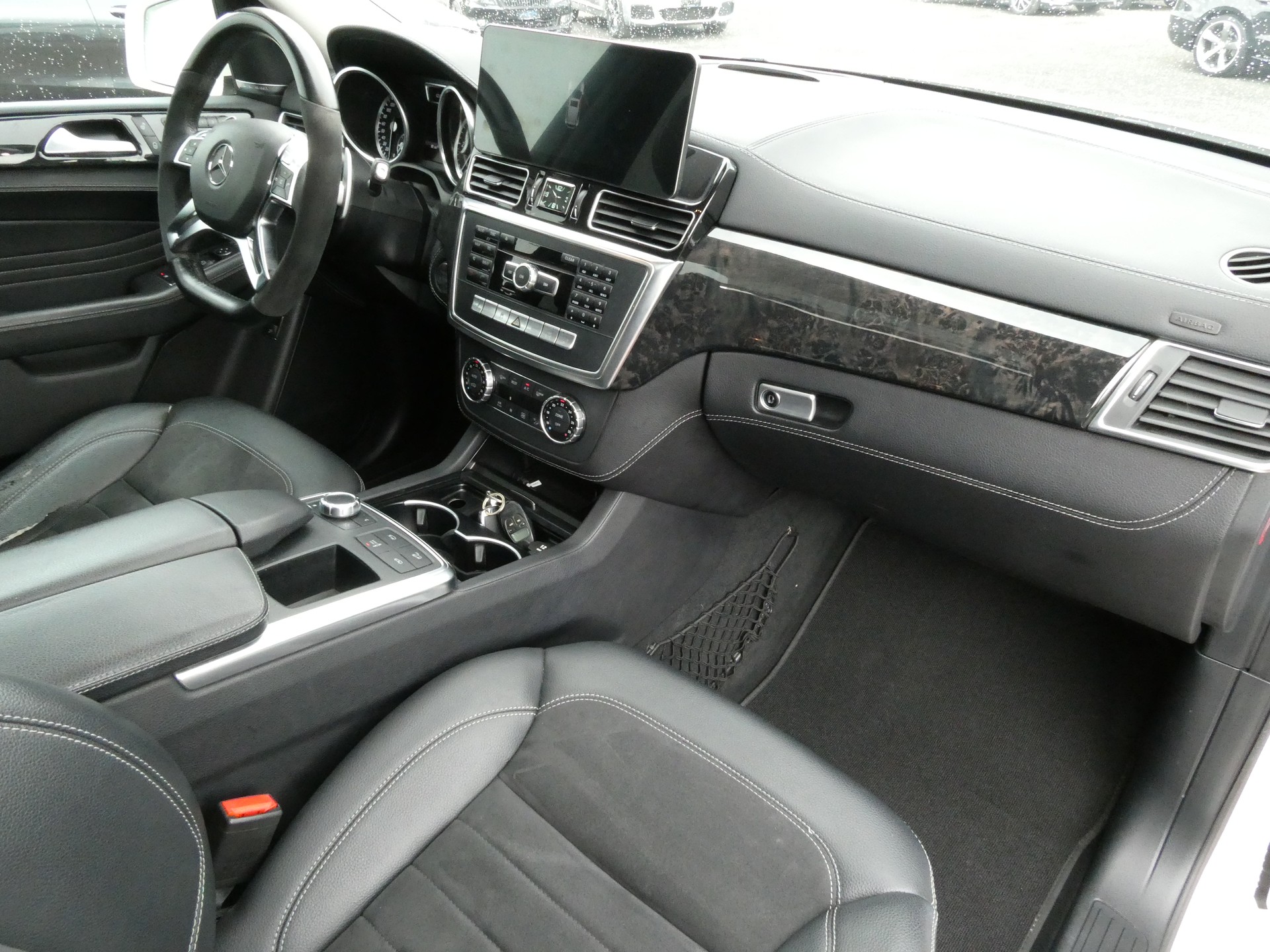 MERCEDES-BENZ ML 350 BlueTEC 4Matic 7G-Tronic (CH)-image-11