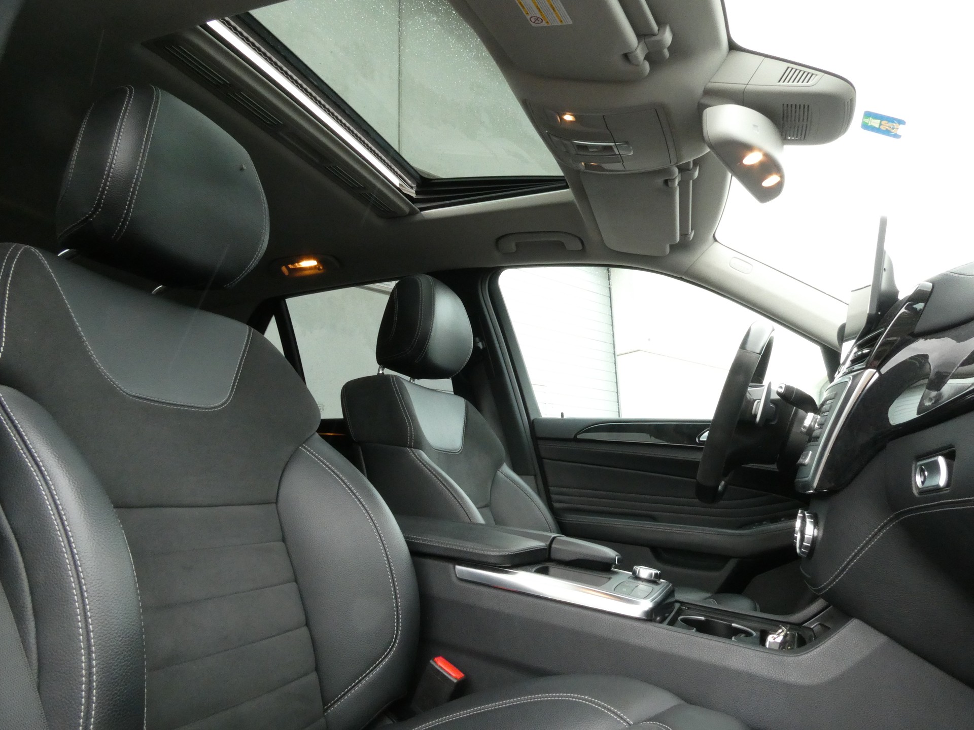 MERCEDES-BENZ ML 350 BlueTEC 4Matic 7G-Tronic (CH)-image-13