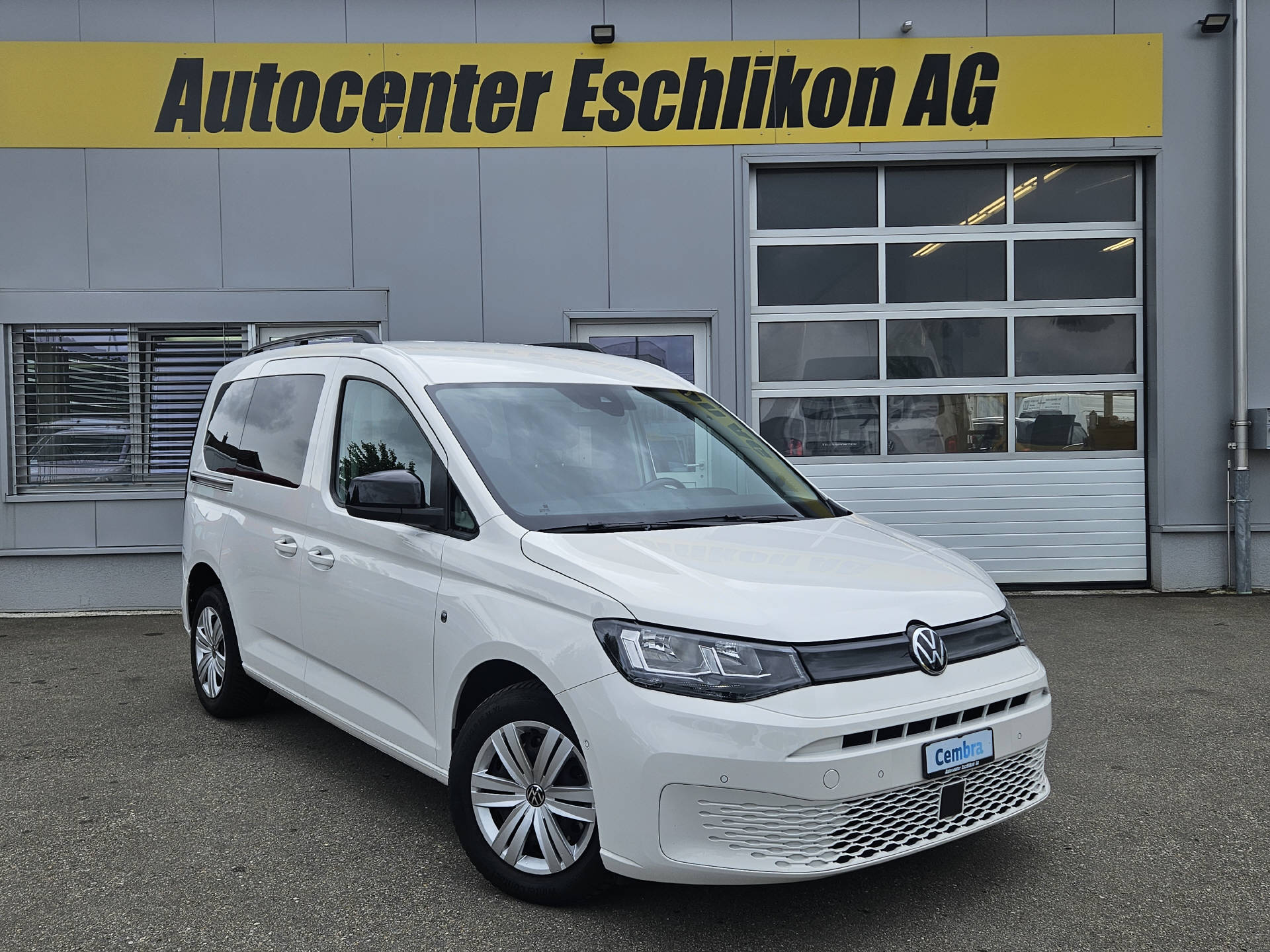 VW Caddy 2.0 TDI 122 Liberty DSG * 5- Plätzer *-image-2