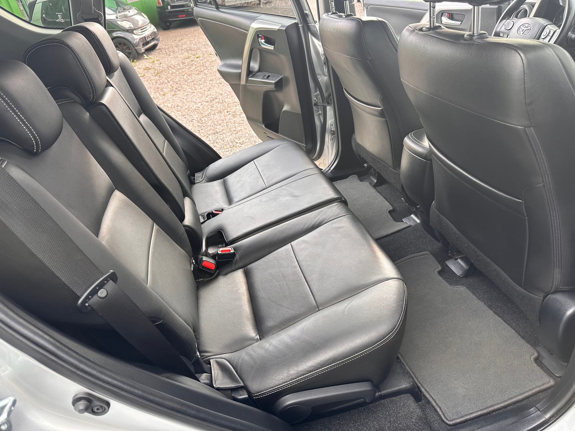 TOYOTA RAV-4 2.0 Sol Multidrive S-image-5