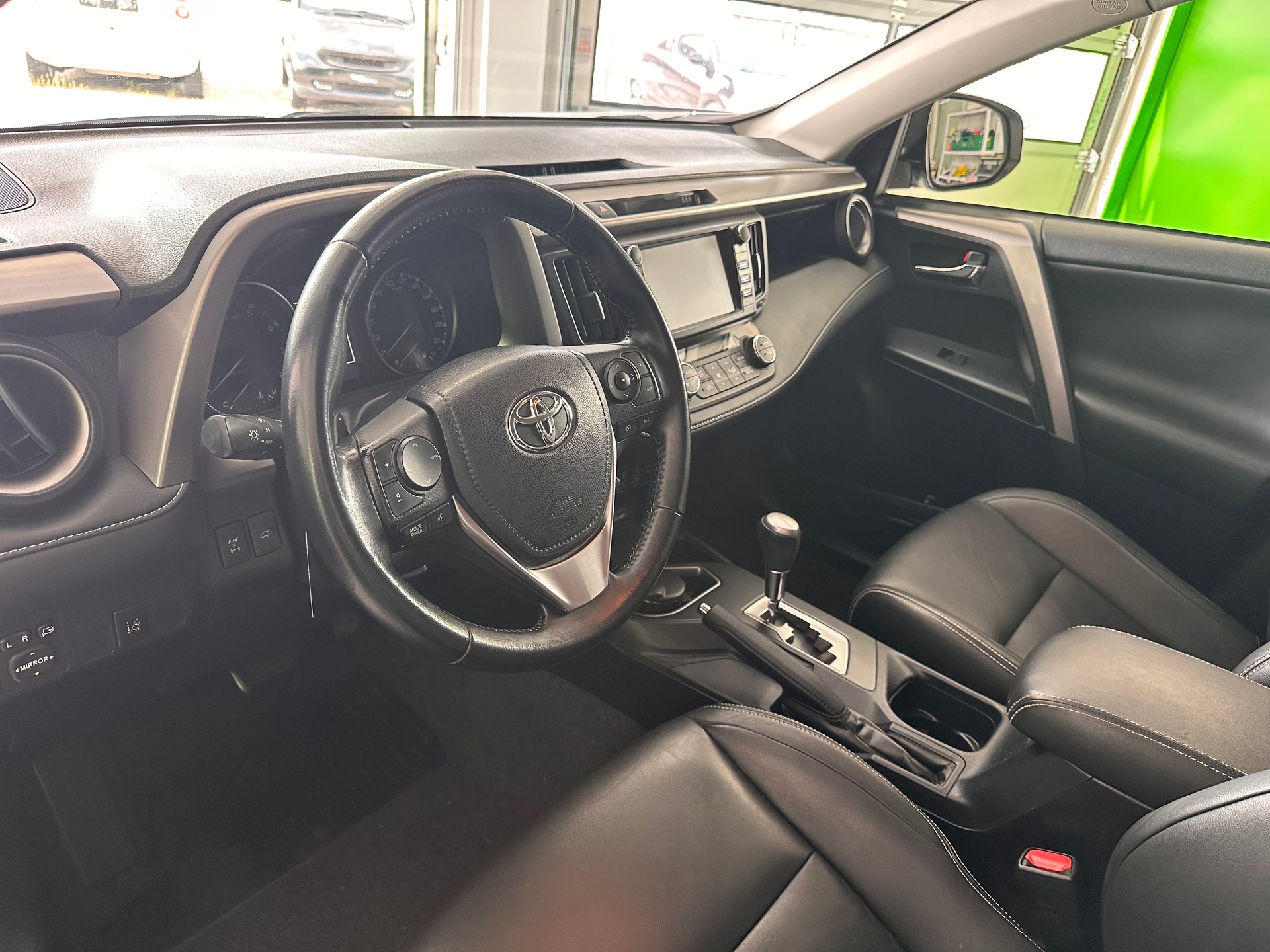 TOYOTA RAV-4 2.0 Sol Multidrive S-image-7