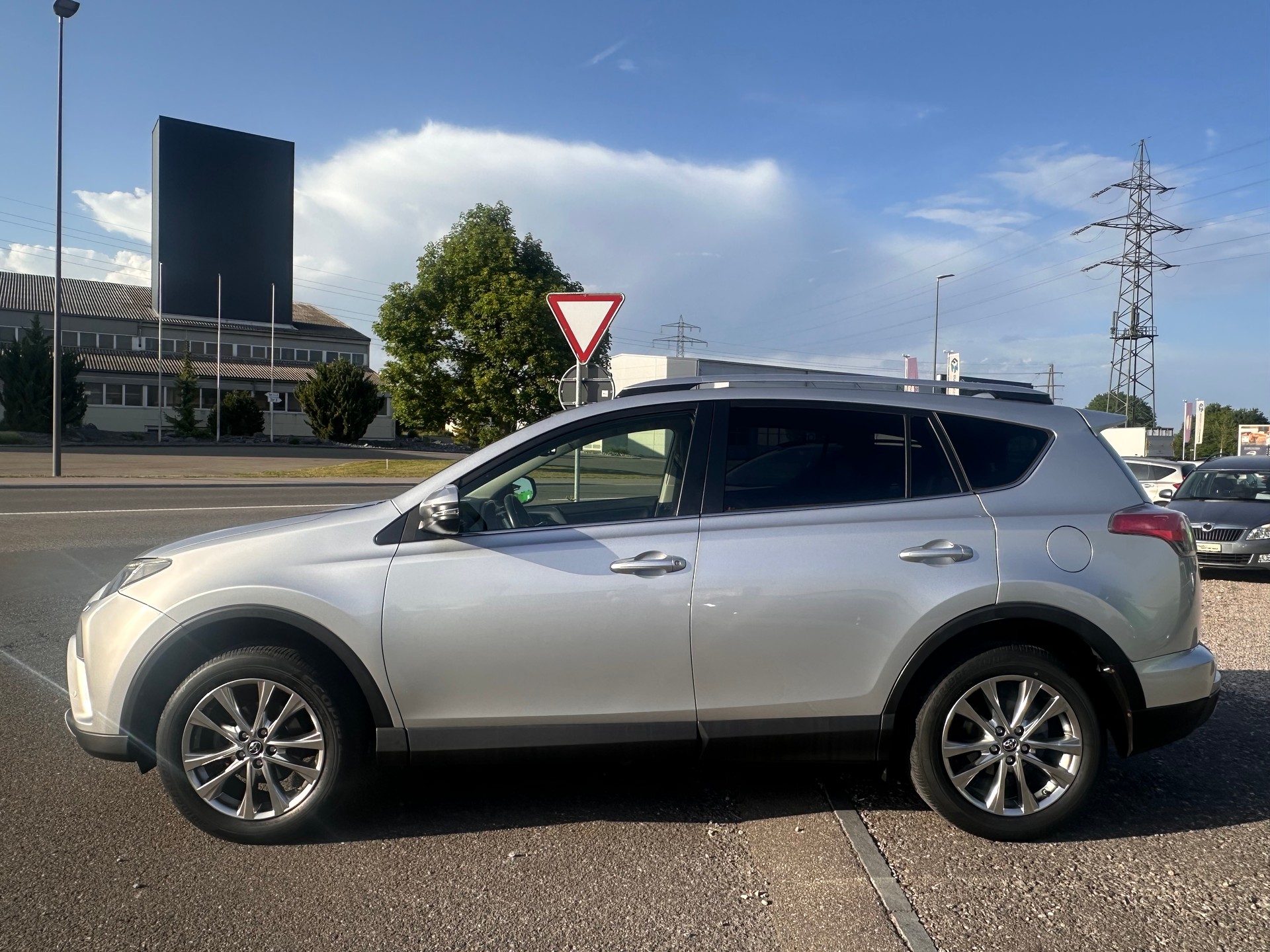 TOYOTA RAV-4 2.0 Sol Multidrive S-image-10
