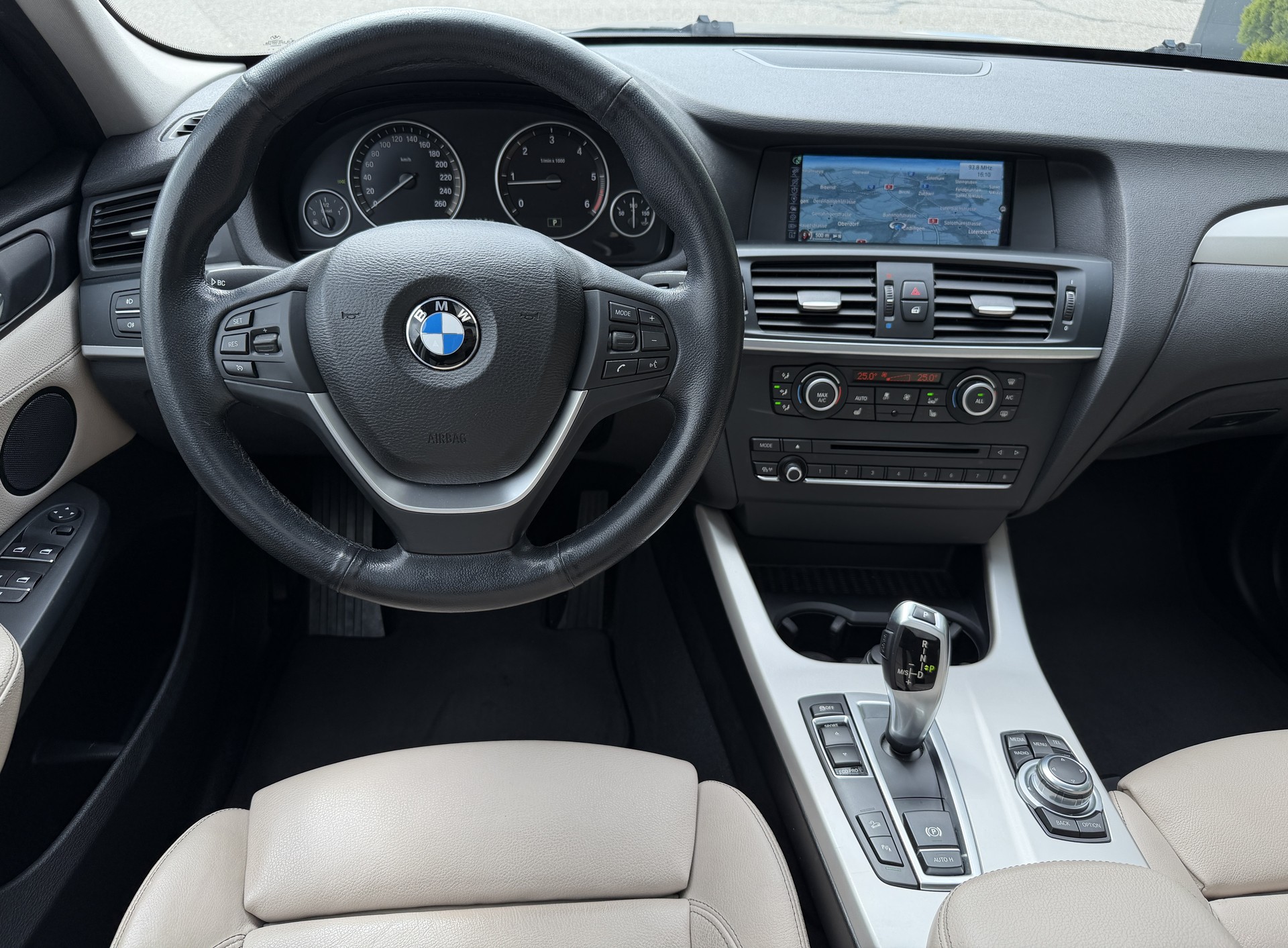 BMW X3 xDrive 20d Steptronic-image-11