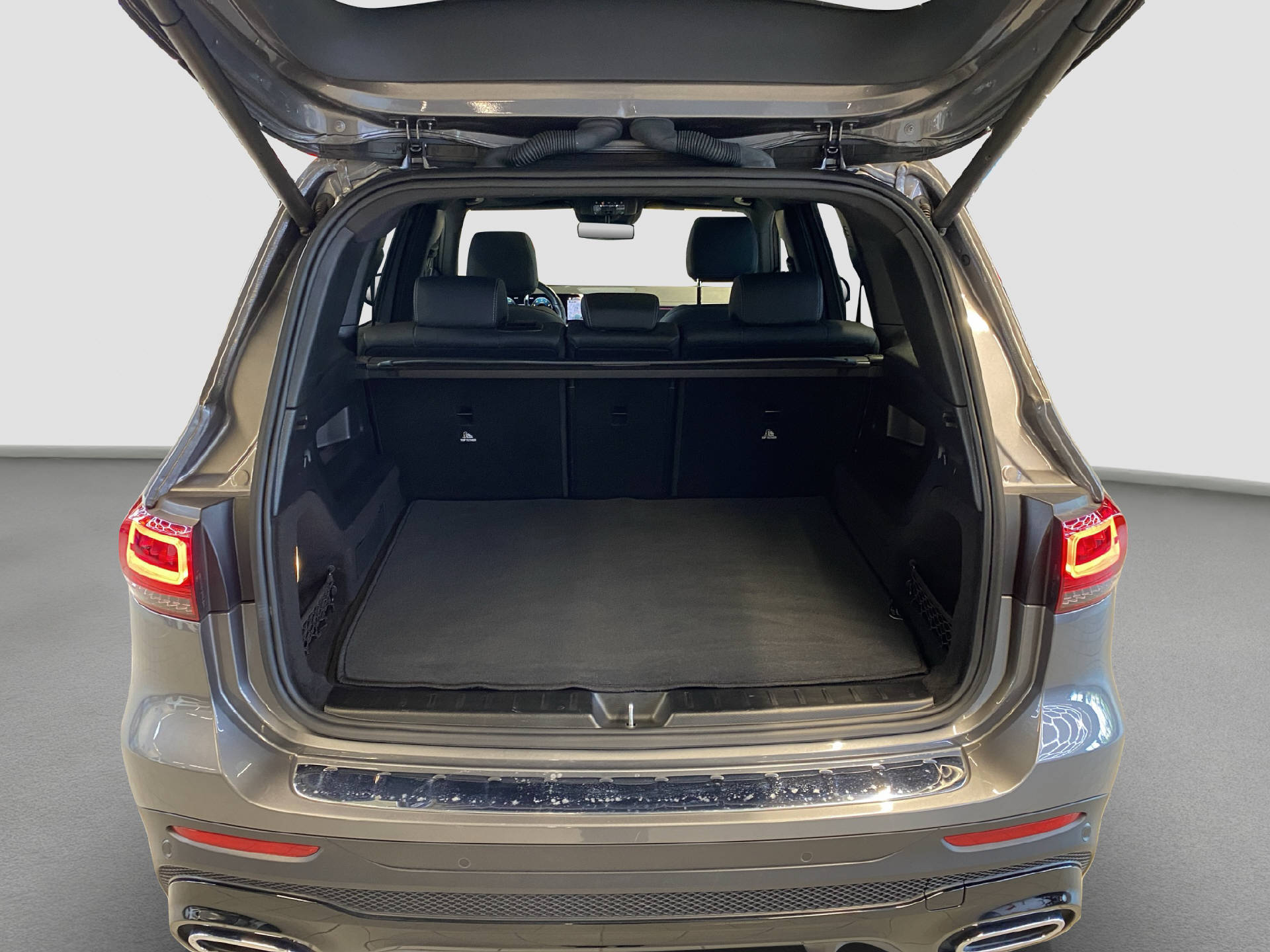 MERCEDES-BENZ GLB 250 AMG Line 4MATIC-image-15