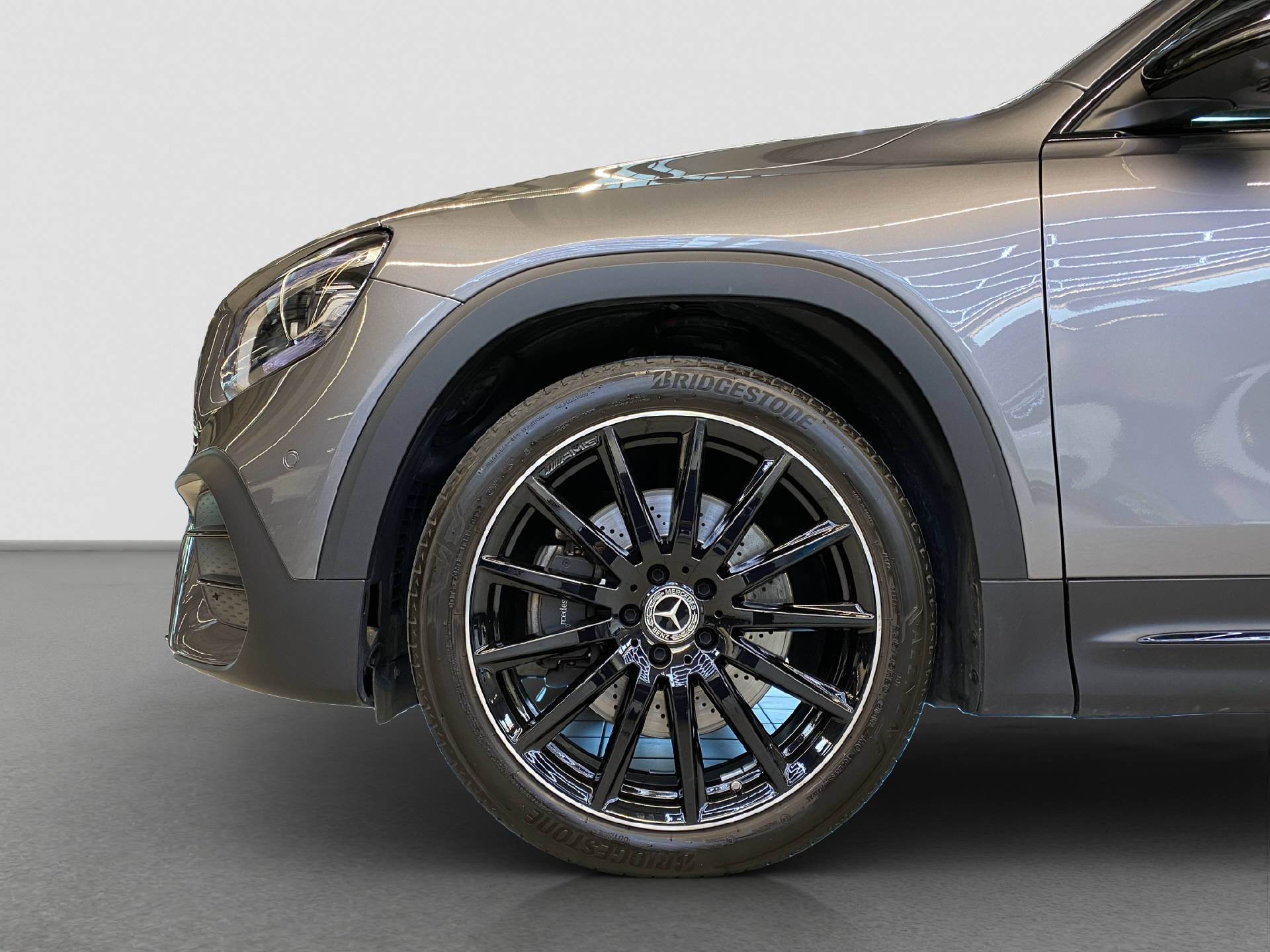 MERCEDES-BENZ GLB 250 AMG Line 4MATIC-image-6