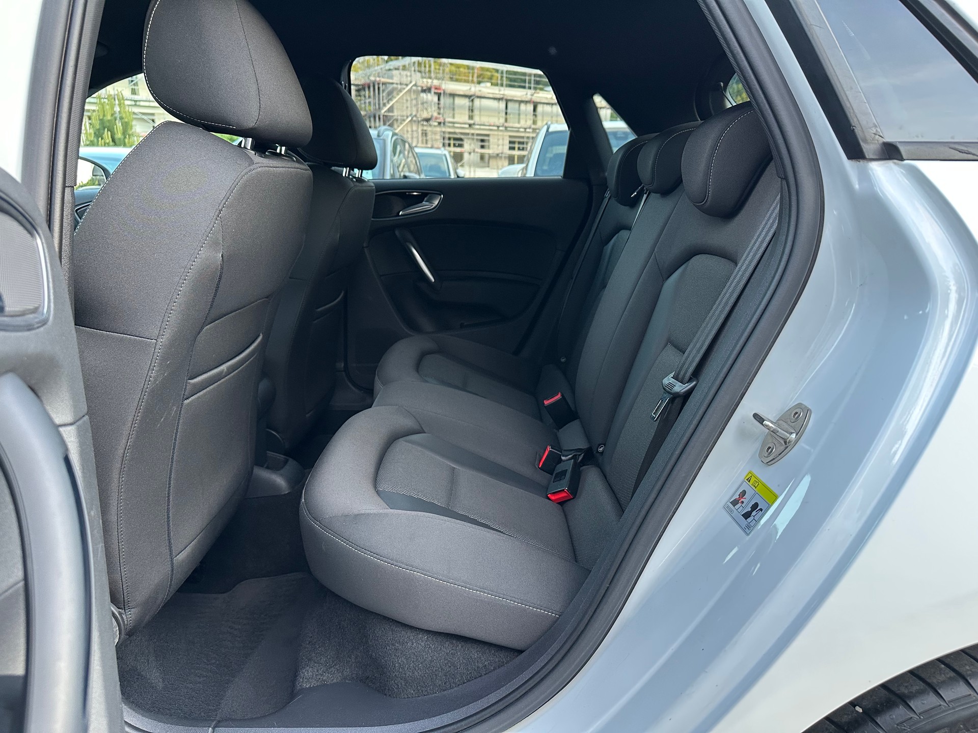 AUDI A1 Sportback 1.0 TFSI Sport-image-16