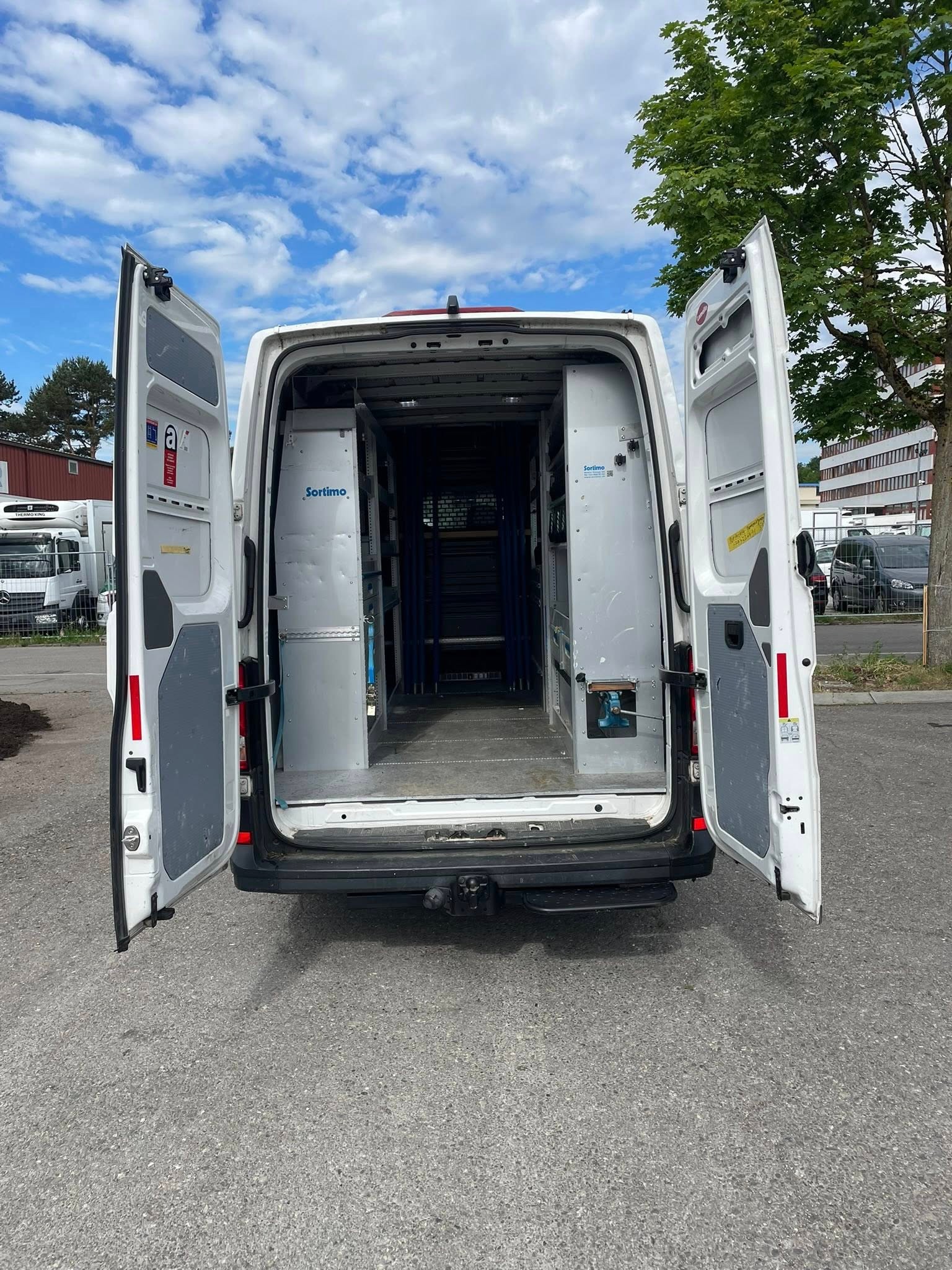 VW Crafter 35 2.0 TDI Mit Werkstatt Einrichtung-image-5