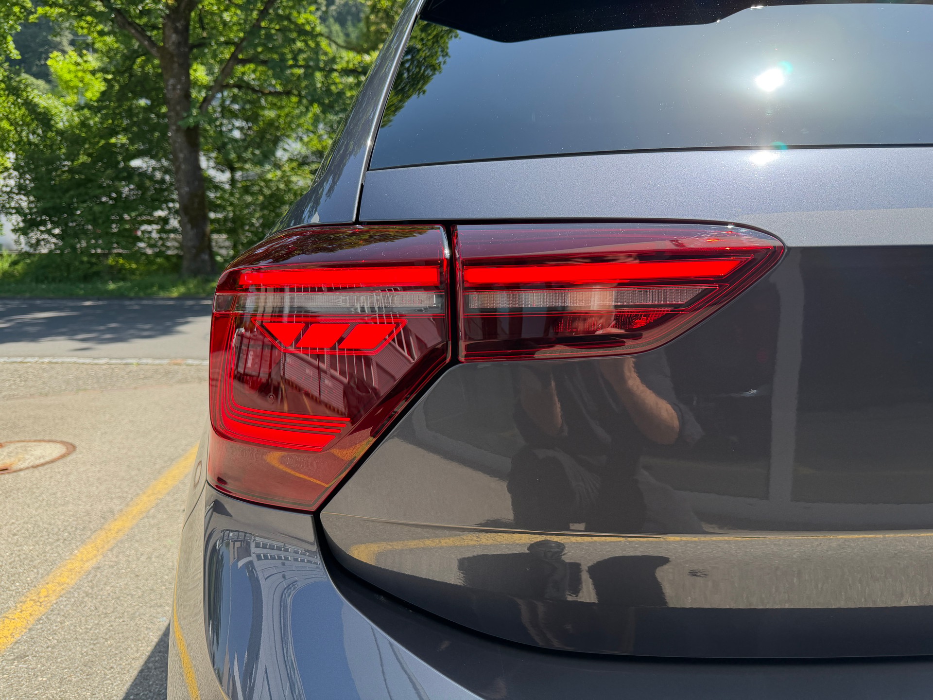 VW Polo 2.0 TSI GTI DSG-image-24