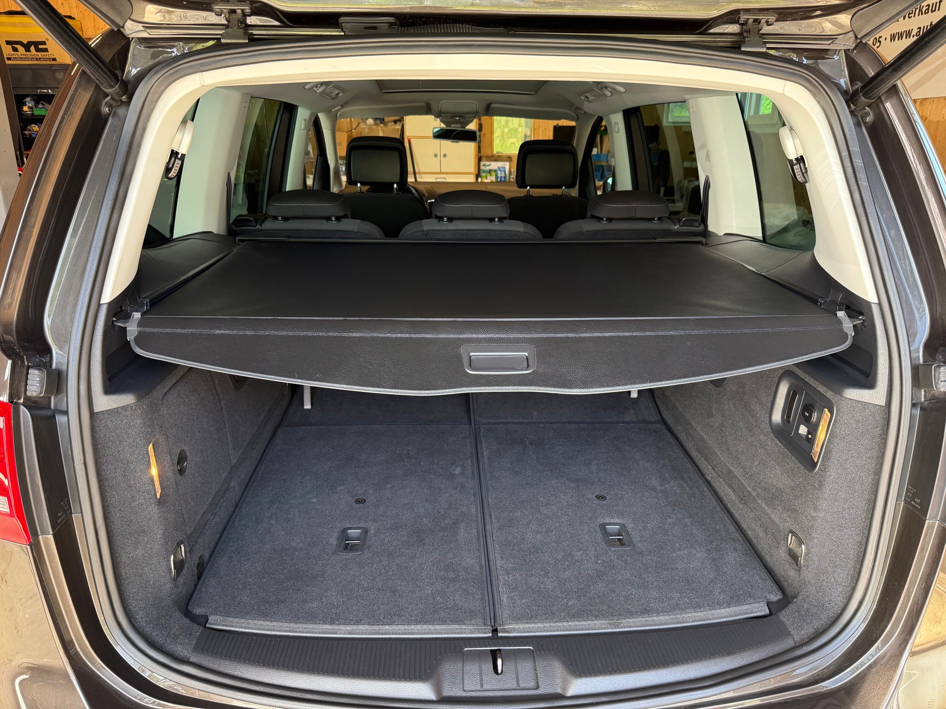 VW Sharan 2.0 TDI BMT Comfortline DSG-image-16