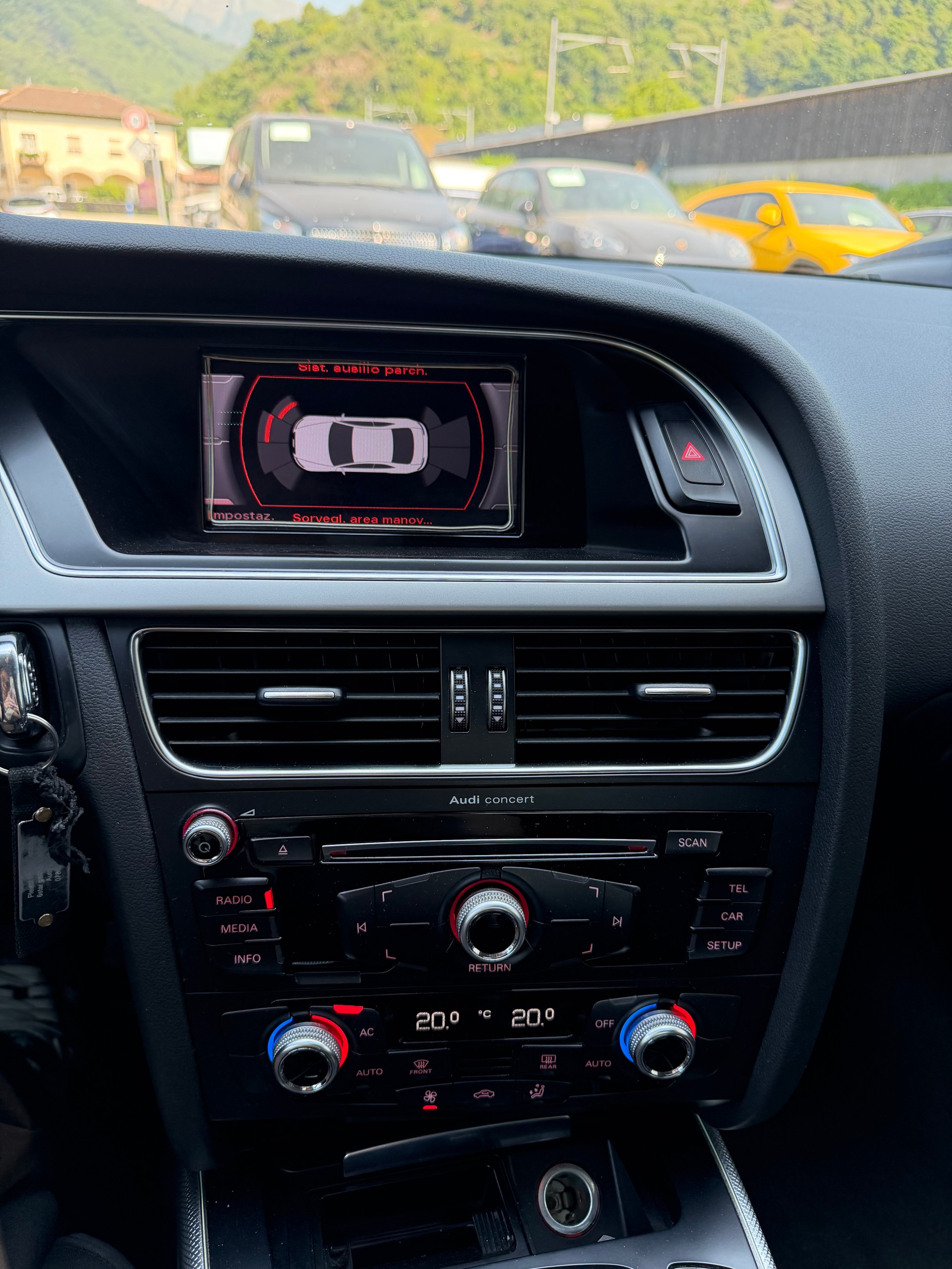 AUDI A5 Sportback 2.0 TDI-image-11