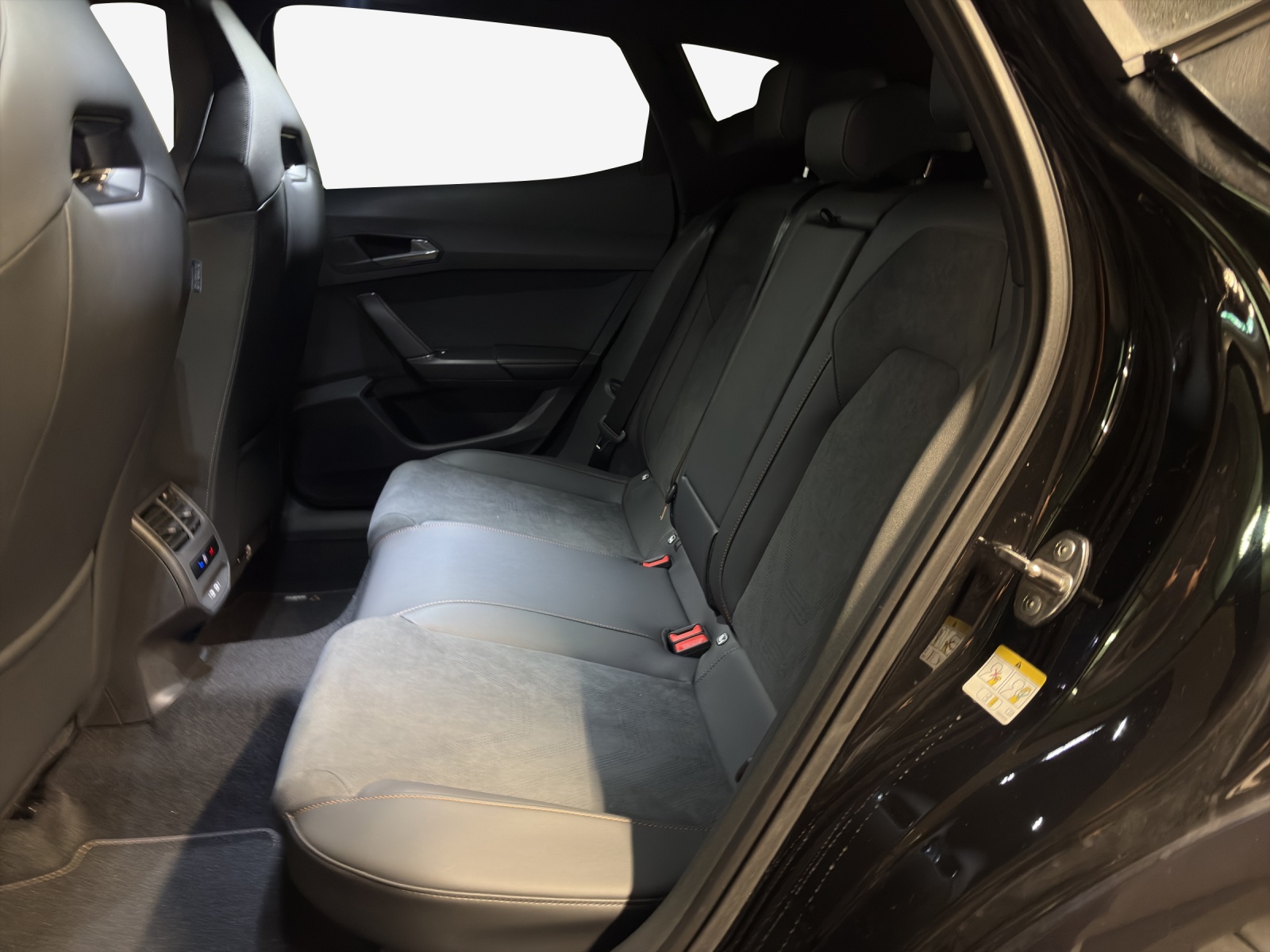 CUPRA Formentor 2.0TSI Prime Edition VZ 4Drive DSG-image-11