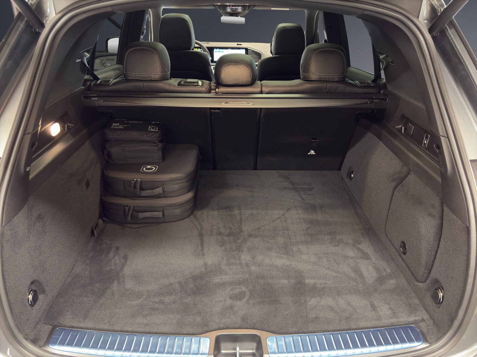 MERCEDES-BENZ GLE 400 e 4M EQ Hybrid Technology-image-12