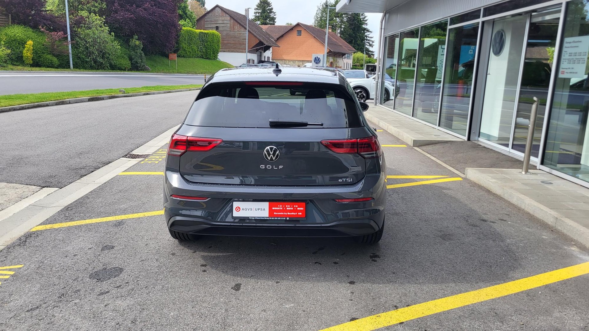 VW Golf 1.5 e TSI ACT Life DSG-image-4