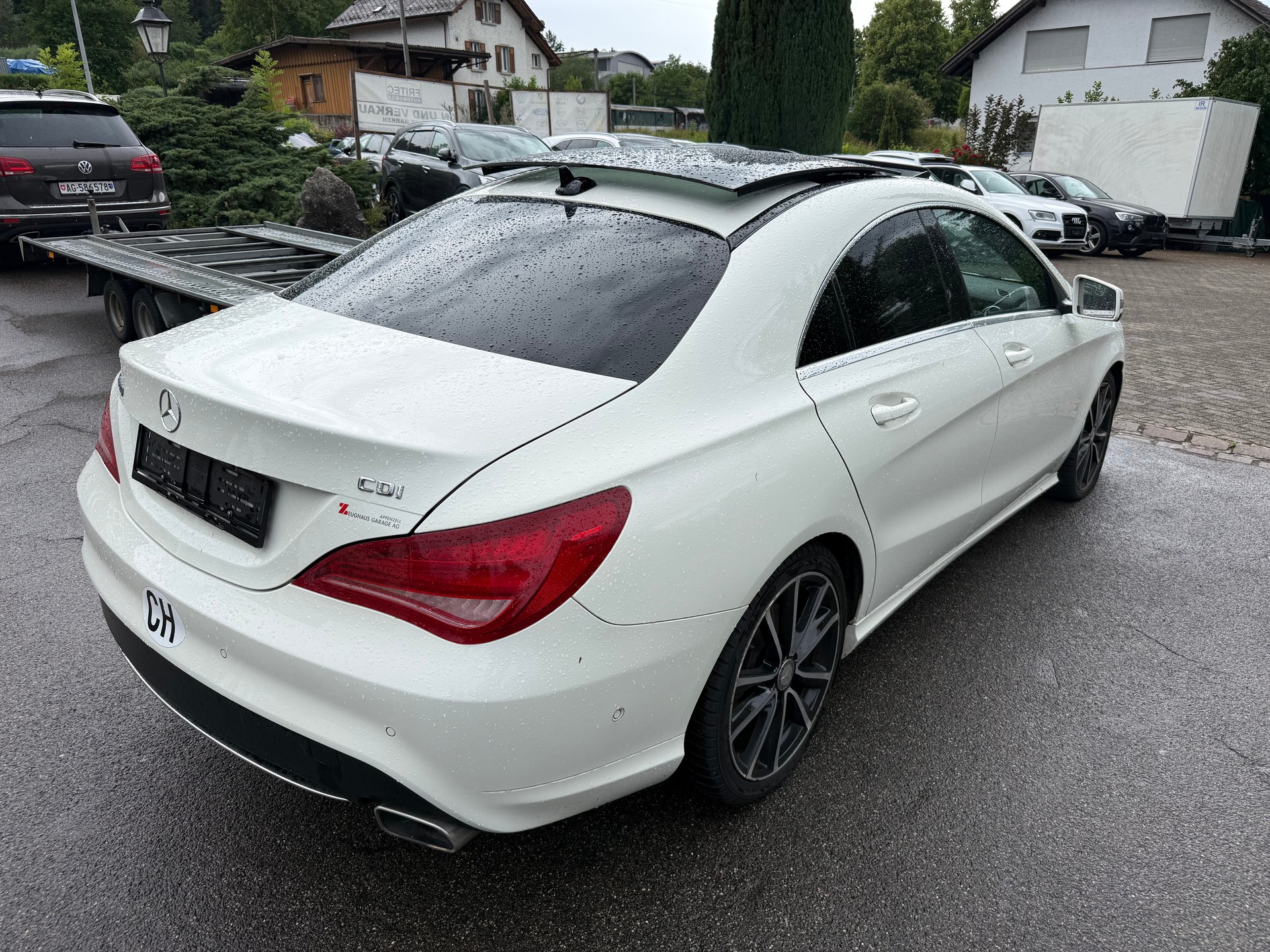 MERCEDES-BENZ CLA 220 CDI AMG Line 7G-DCT-image-2