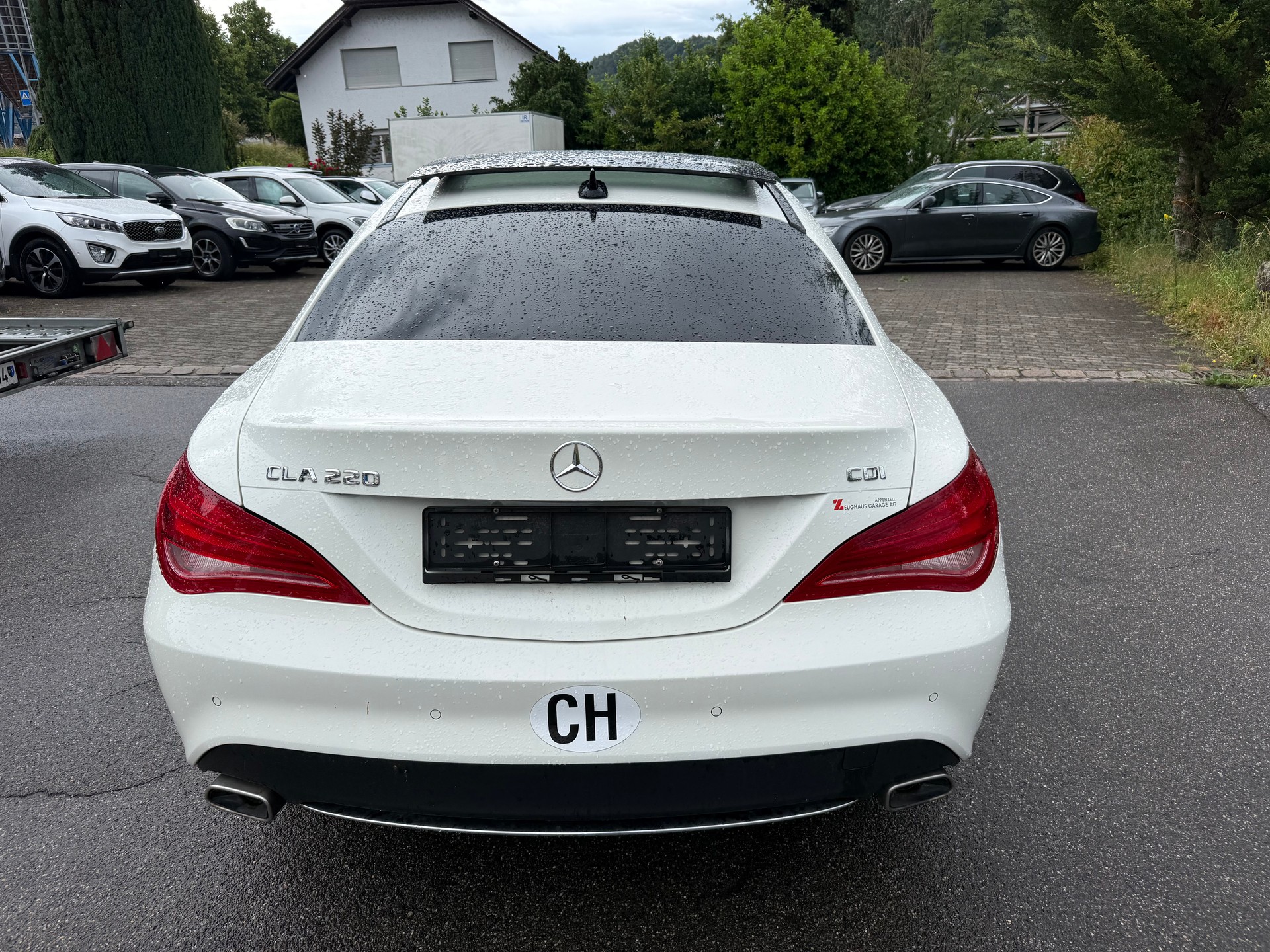 MERCEDES-BENZ CLA 220 CDI AMG Line 7G-DCT-image-3