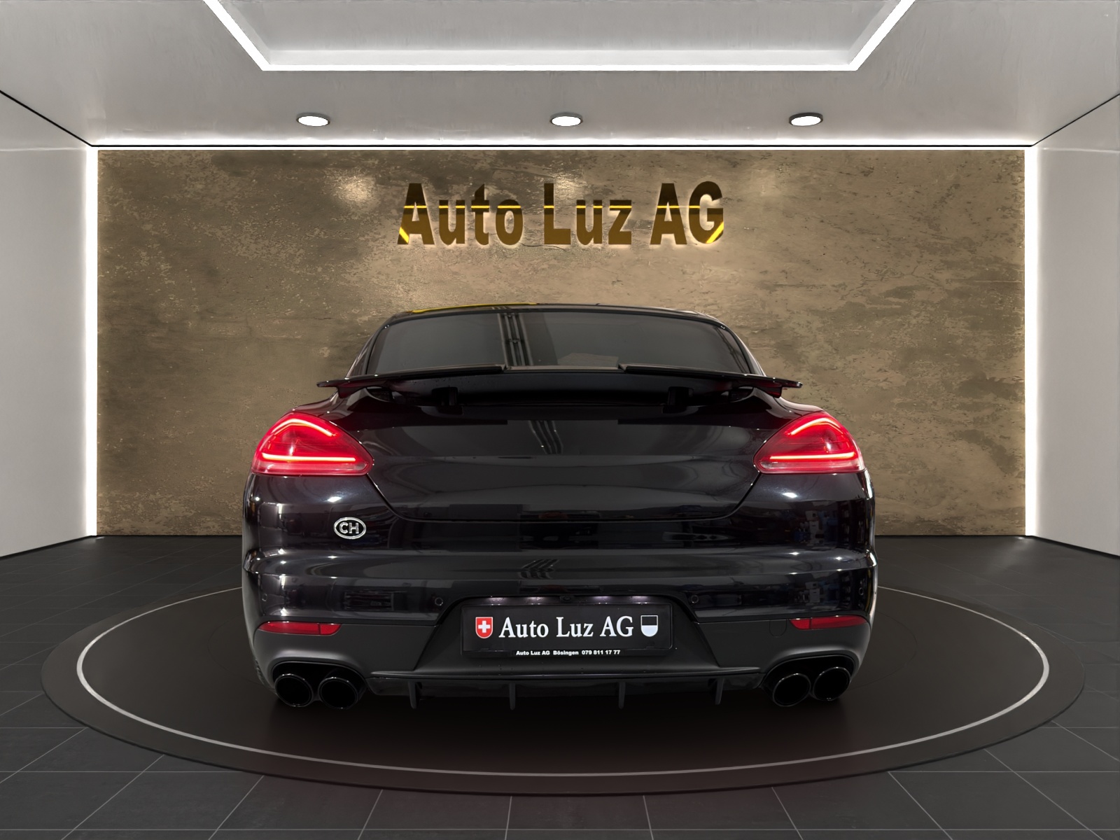 PORSCHE Panamera GTS 4.8 PDK-image-2