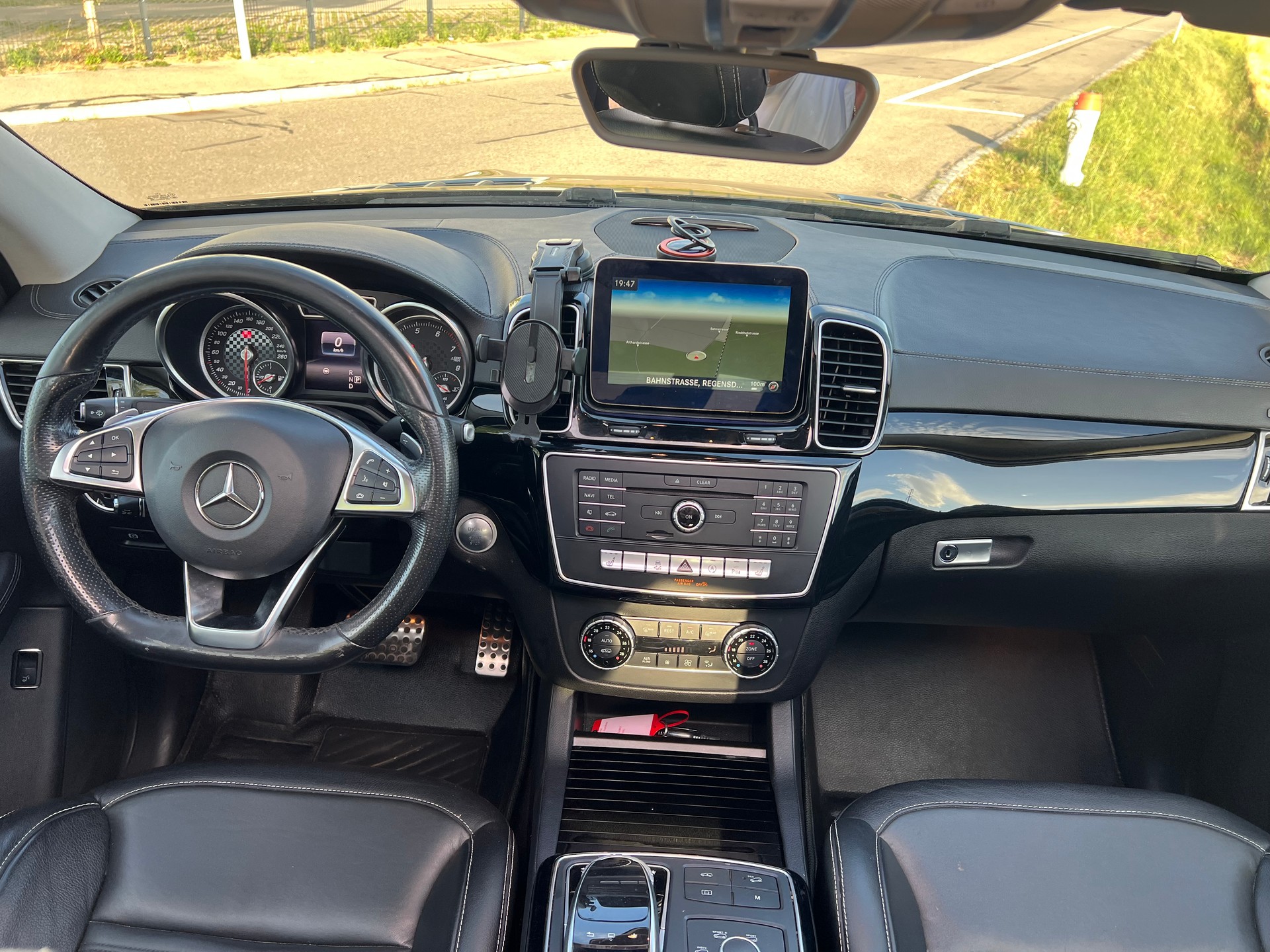 MERCEDES-BENZ GLE Coupé 450 AMG 4Matic 9G-Tronic- 360°-Kamera-image-13