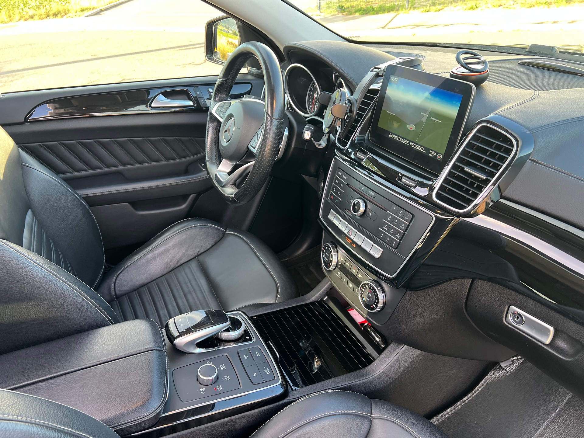MERCEDES-BENZ GLE Coupé 450 AMG 4Matic 9G-Tronic- 360°-Kamera-image-14