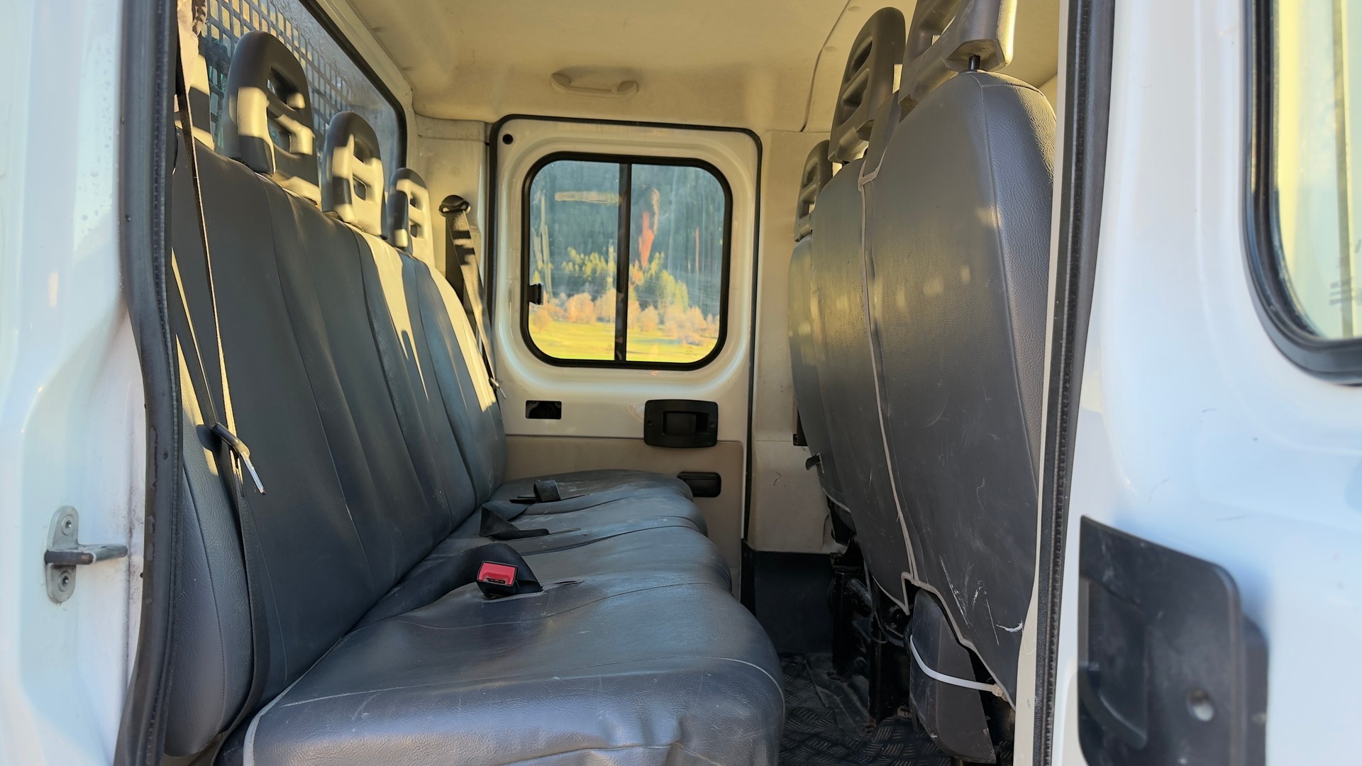 PEUGEOT Boxer 3.0 HDI 435 Active L3-image-10