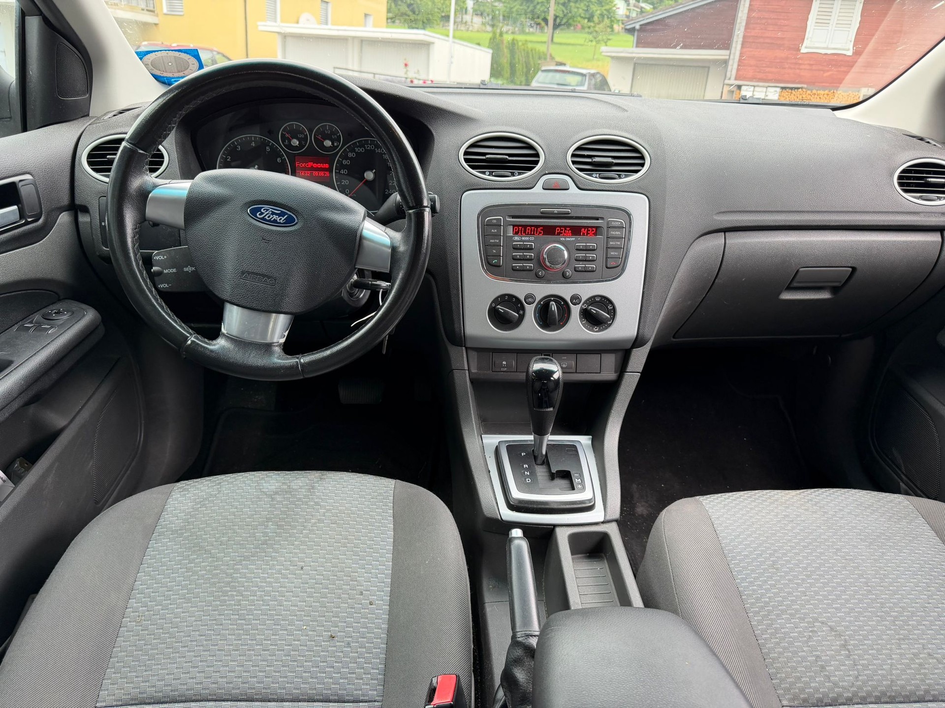 FORD Focus 2.0i Carving-image-7