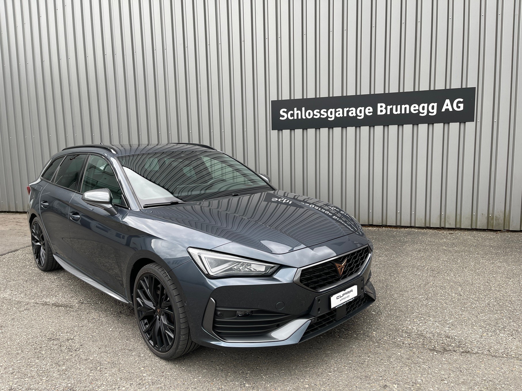 CUPRA LEON ST 1.4 e-HYBRID pHEV VZ DSG-image-0