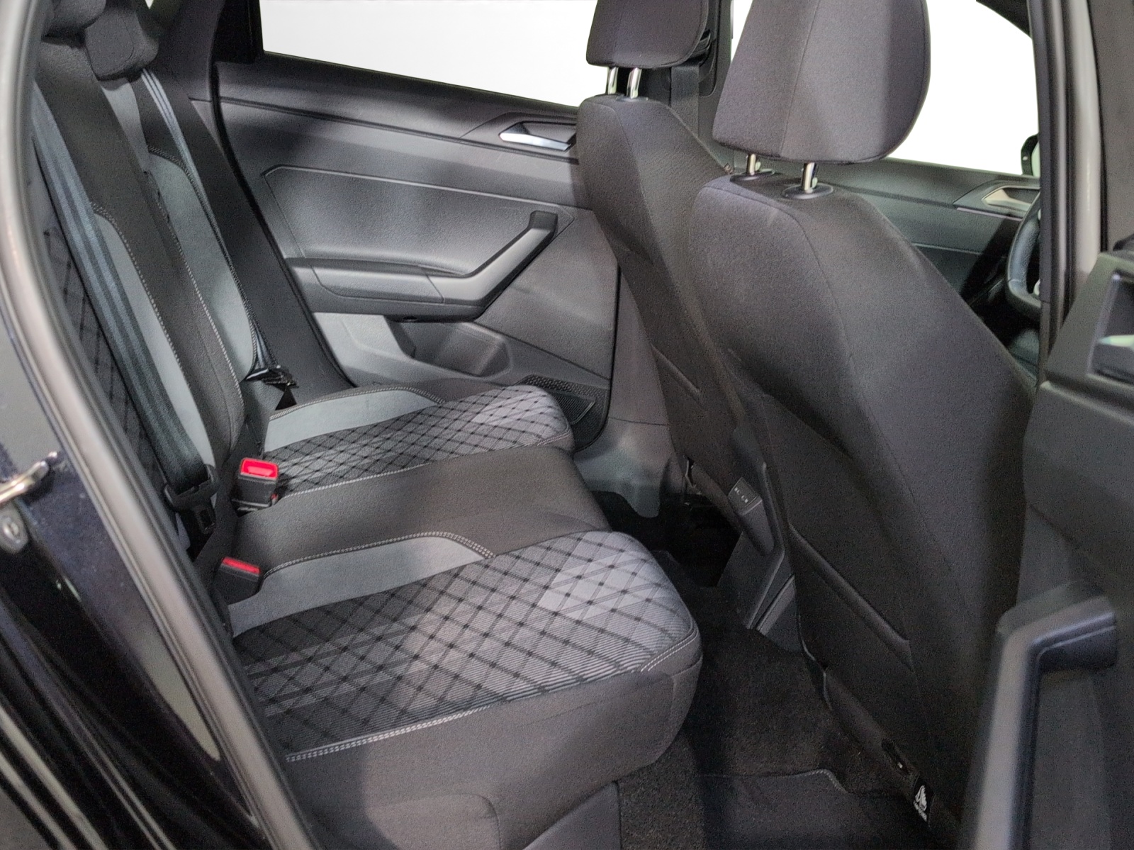 VW Polo 1.0 TSI R-Line United DSG-image-8