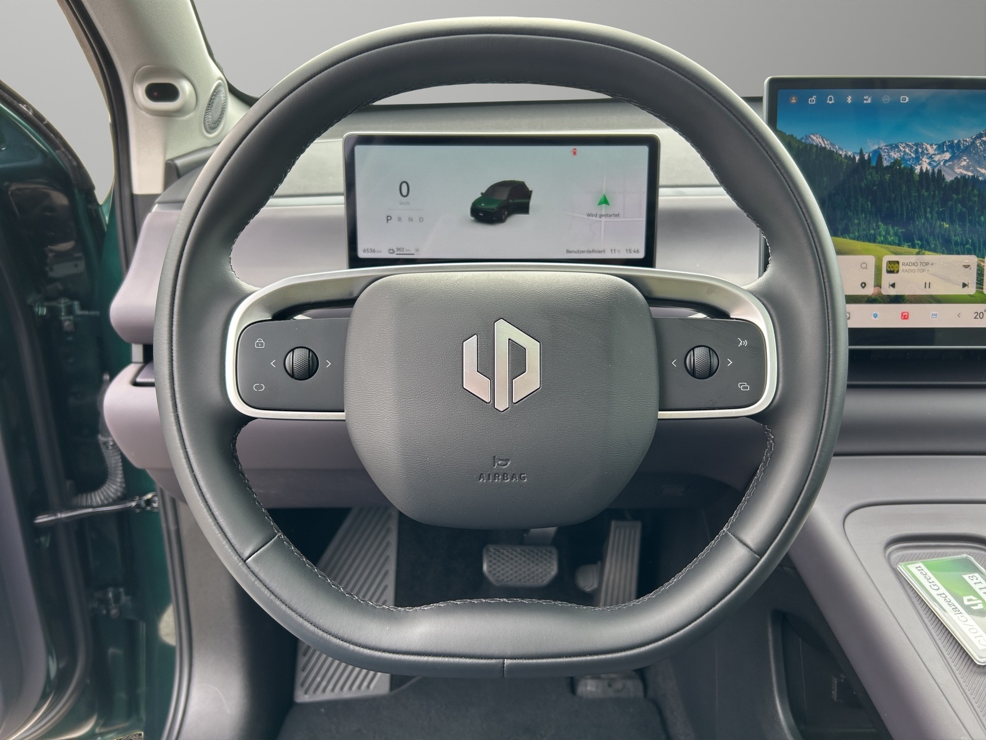 LEAPMOTOR C10 Design-image-4