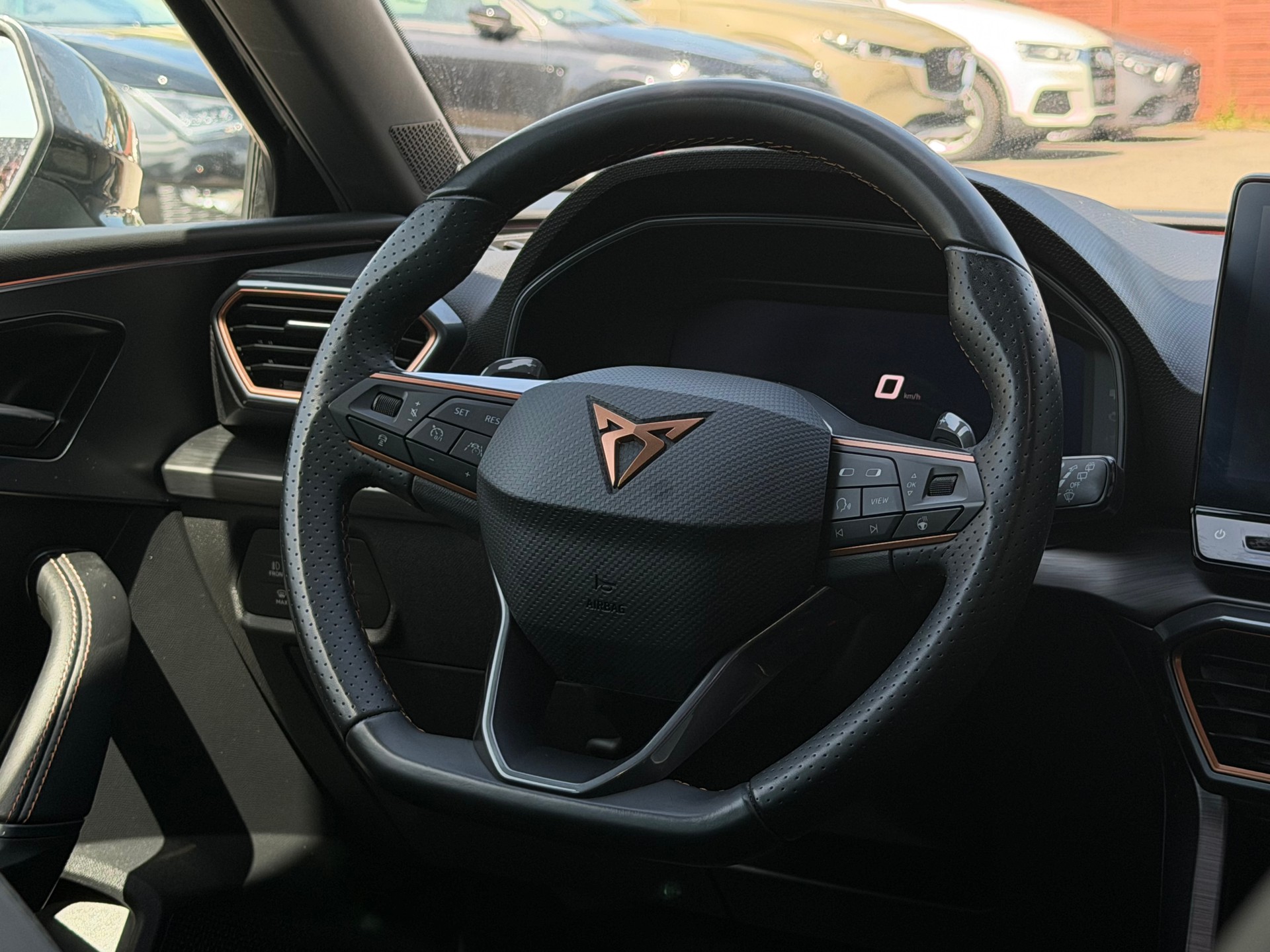 CUPRA LEON 1.5 TSI DSG-image-6