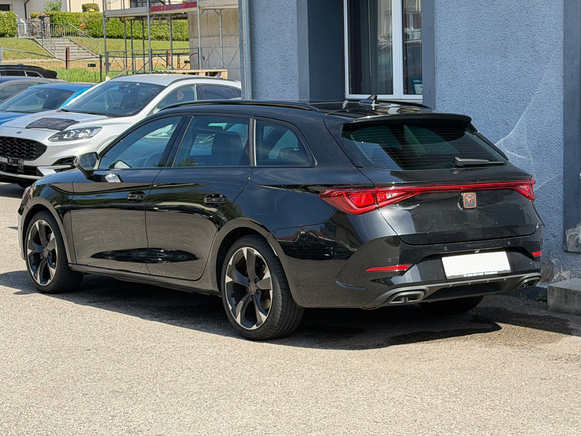 CUPRA LEON 1.5 TSI DSG-image-3