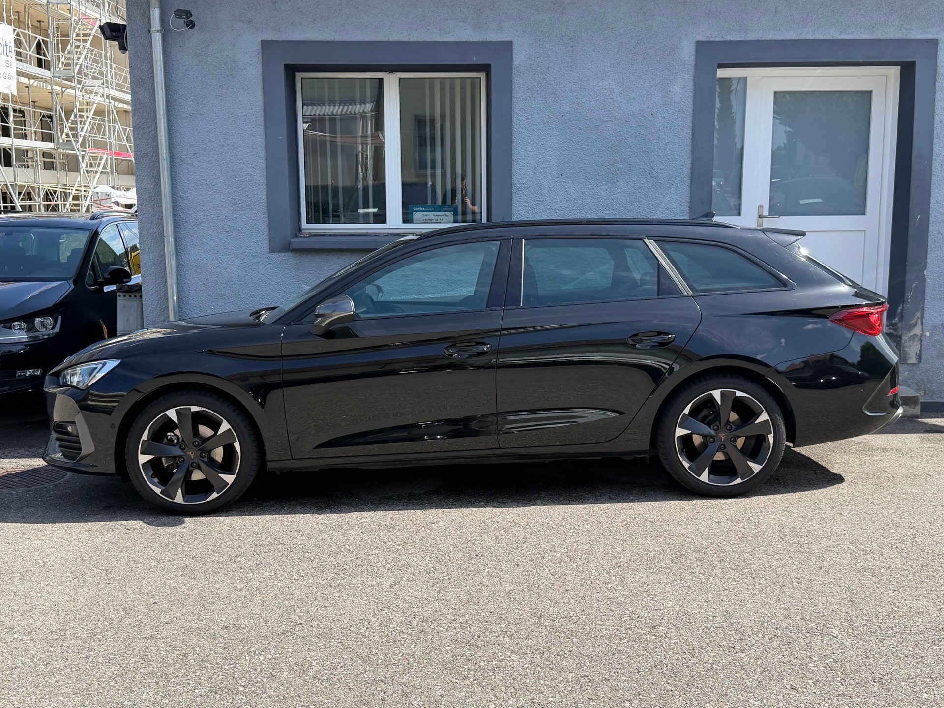 CUPRA LEON 1.5 TSI DSG-image-2