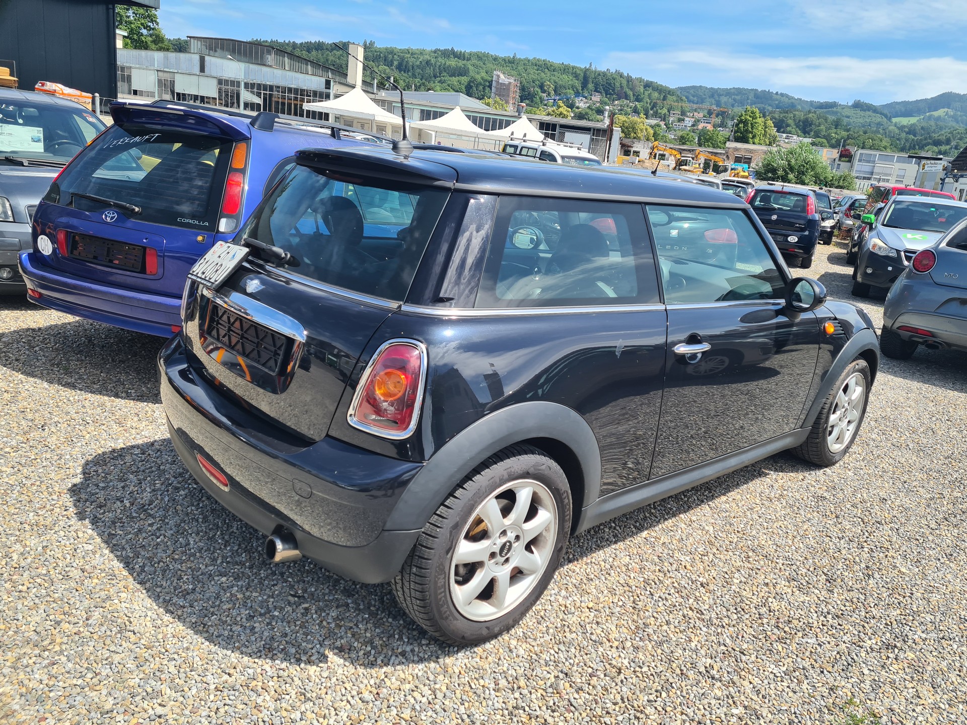 MINI Cooper-image-1