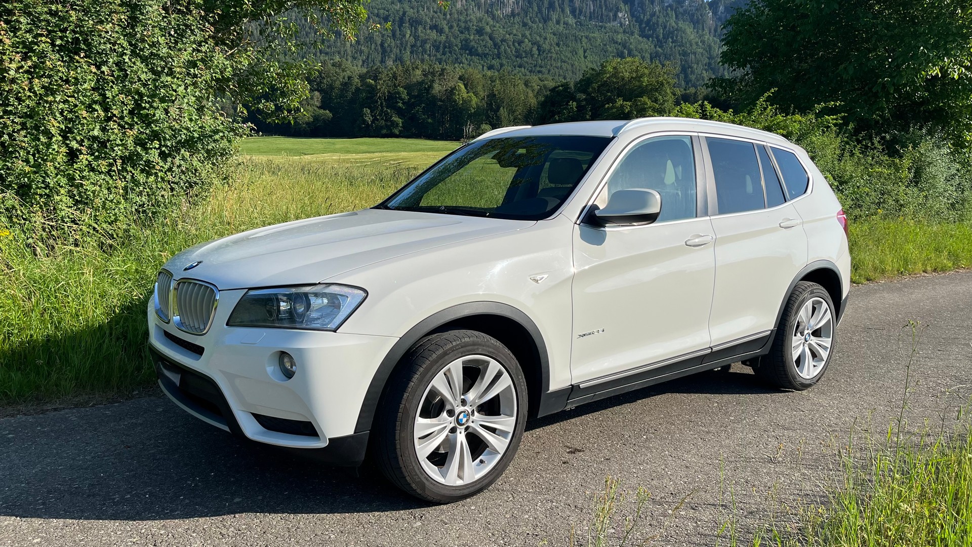 BMW 35i xDrive-image-0