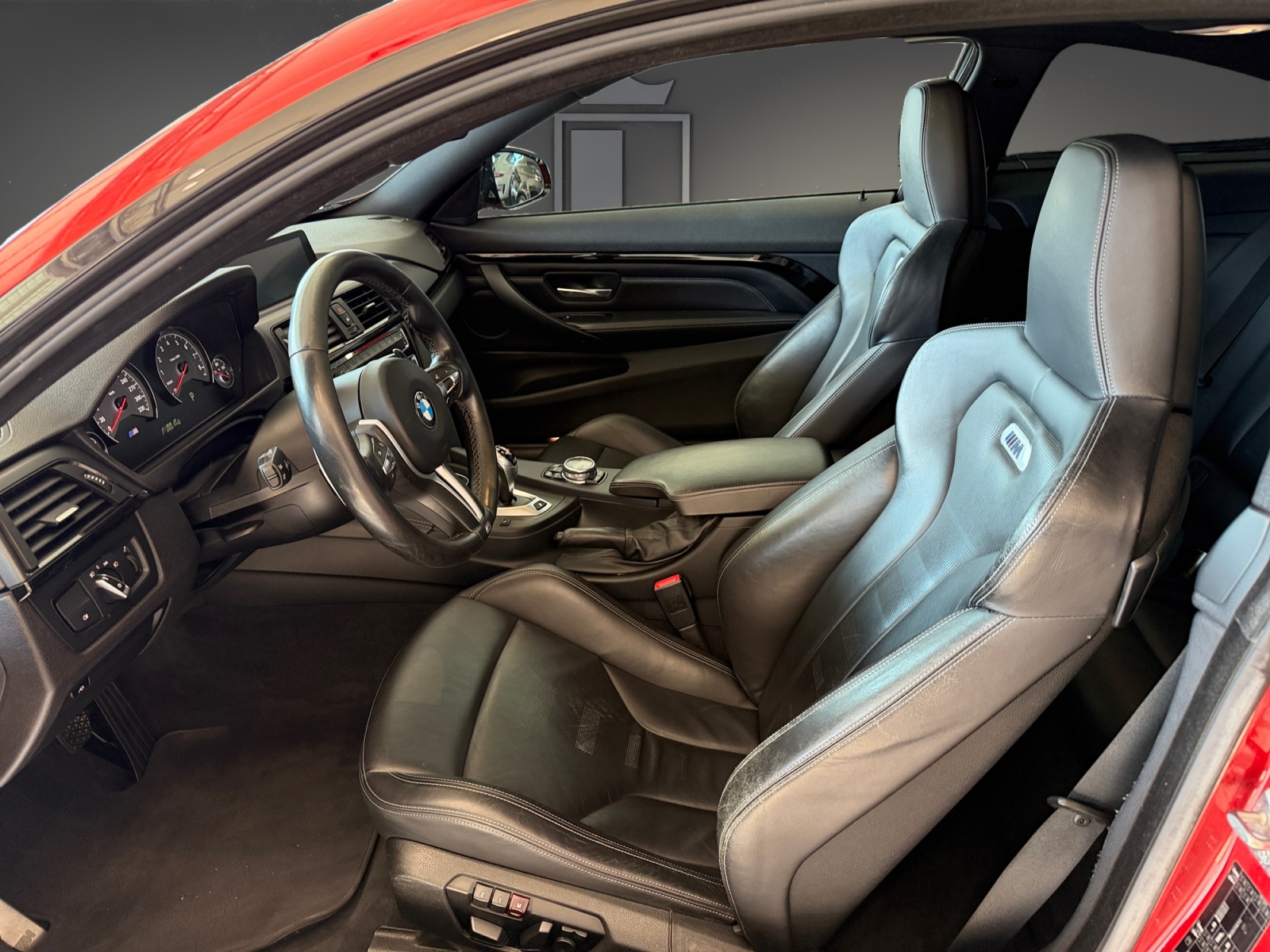 BMW M4 Coupé DKG-image-9