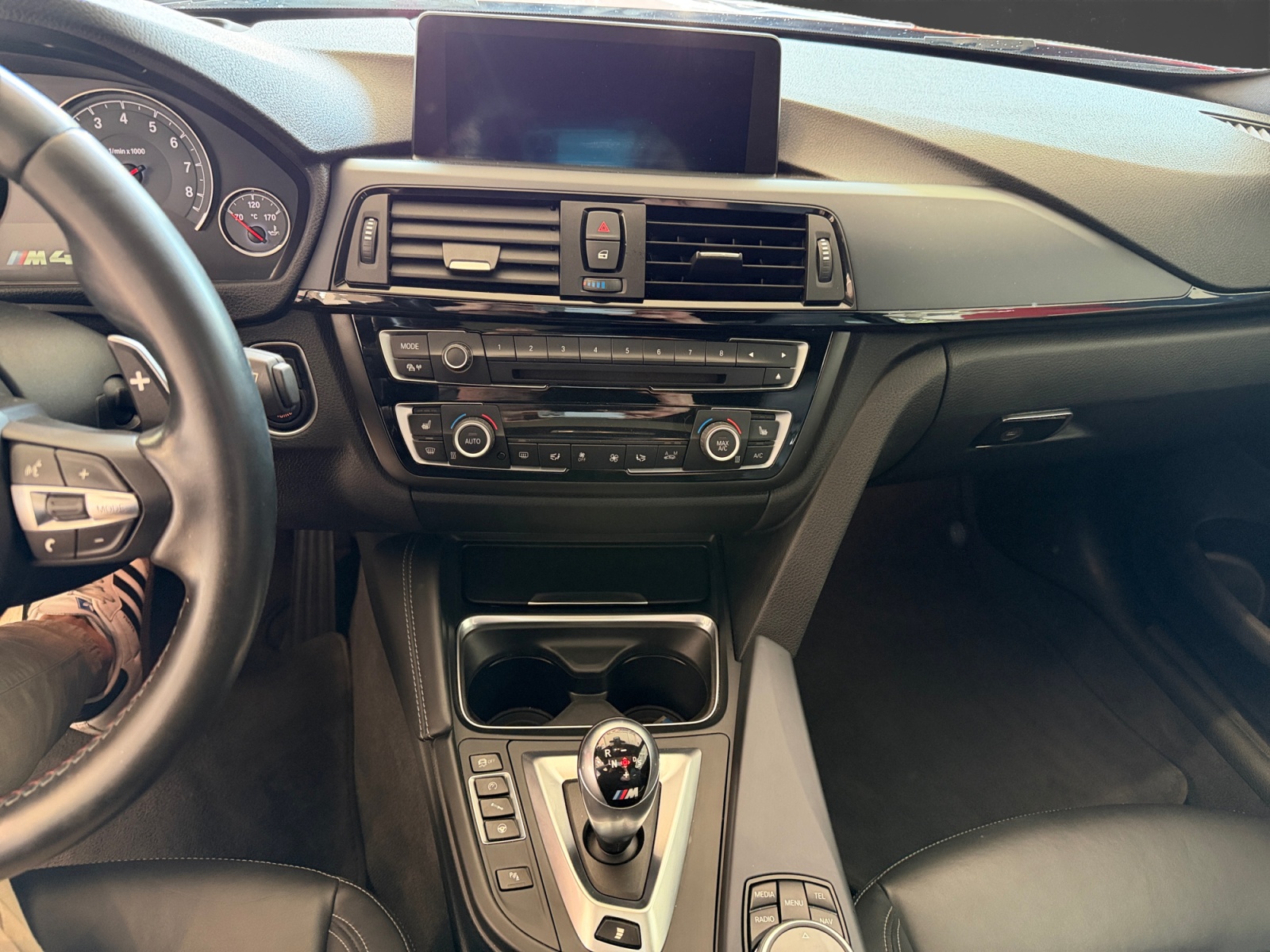 BMW M4 Coupé DKG-image-15