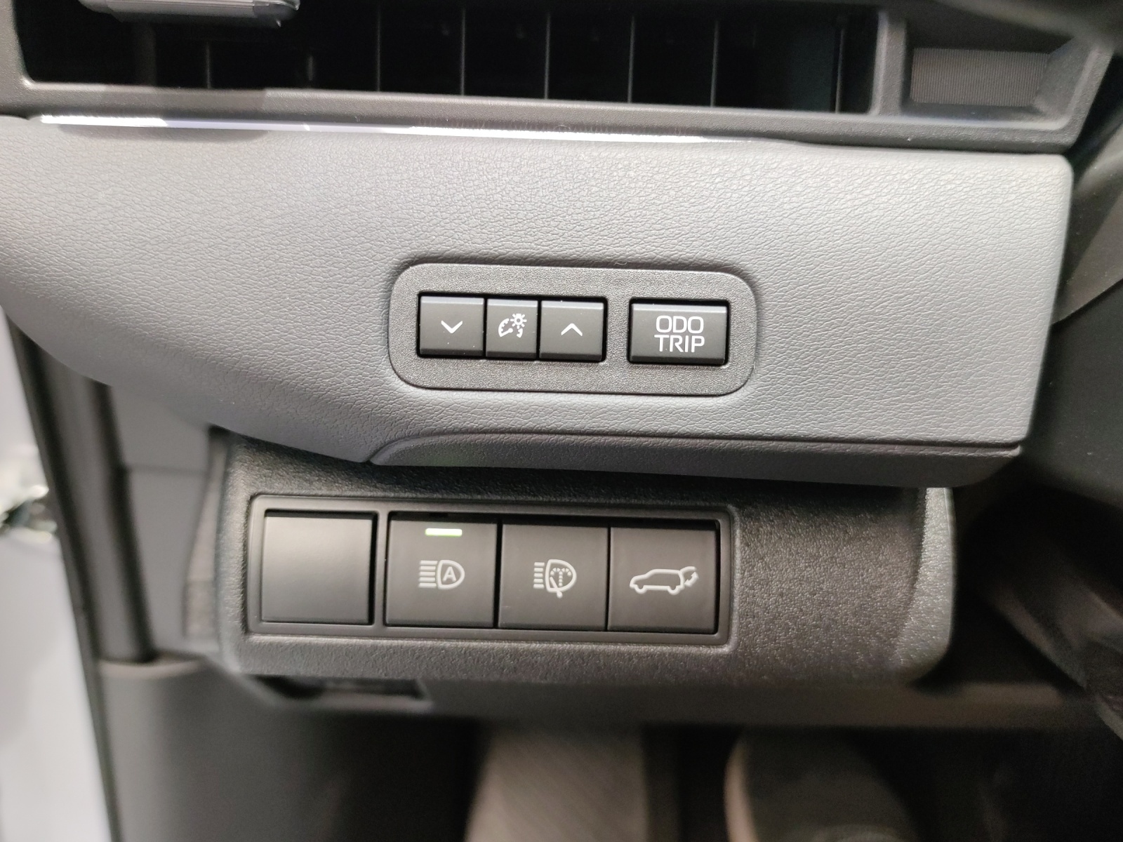 TOYOTA bZ4X Touring Premium AWD-image-17