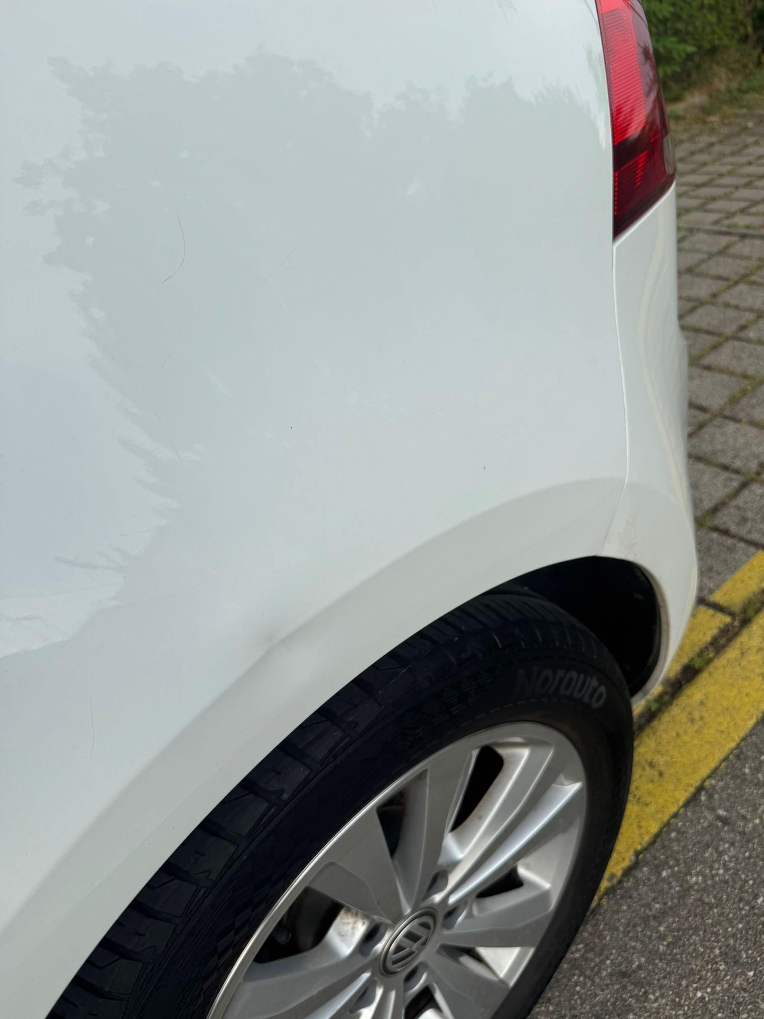 VW Golf 1.4 TSI Comfortline Start-image-11