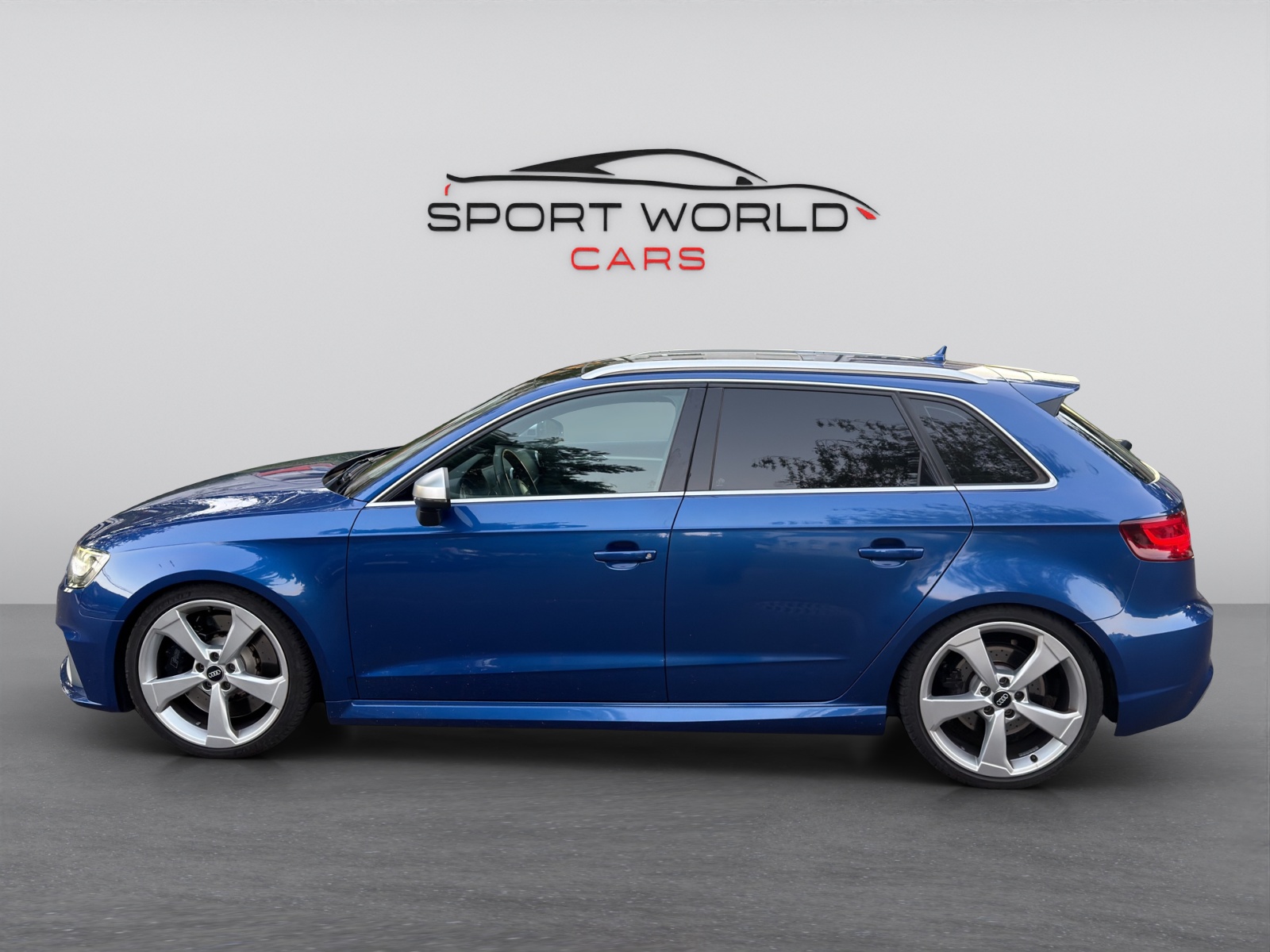 AUDI RS3 2.5 TSI quattro S-tronic-image-25